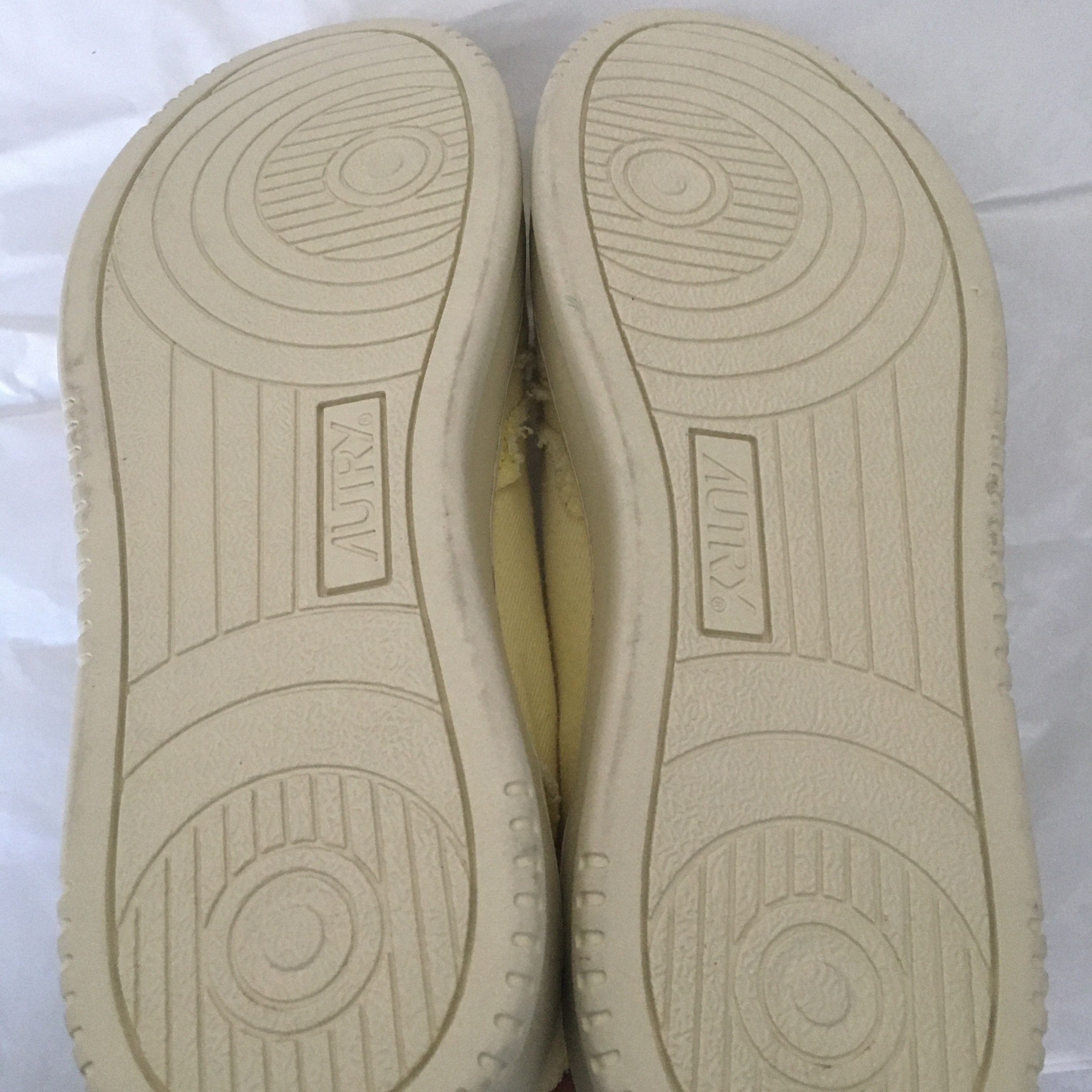 AUTRY MEDALIST MID SNEAKERS IN DENIM UNISEX Size US 9 / EU 42 - 9 Thumbnail
