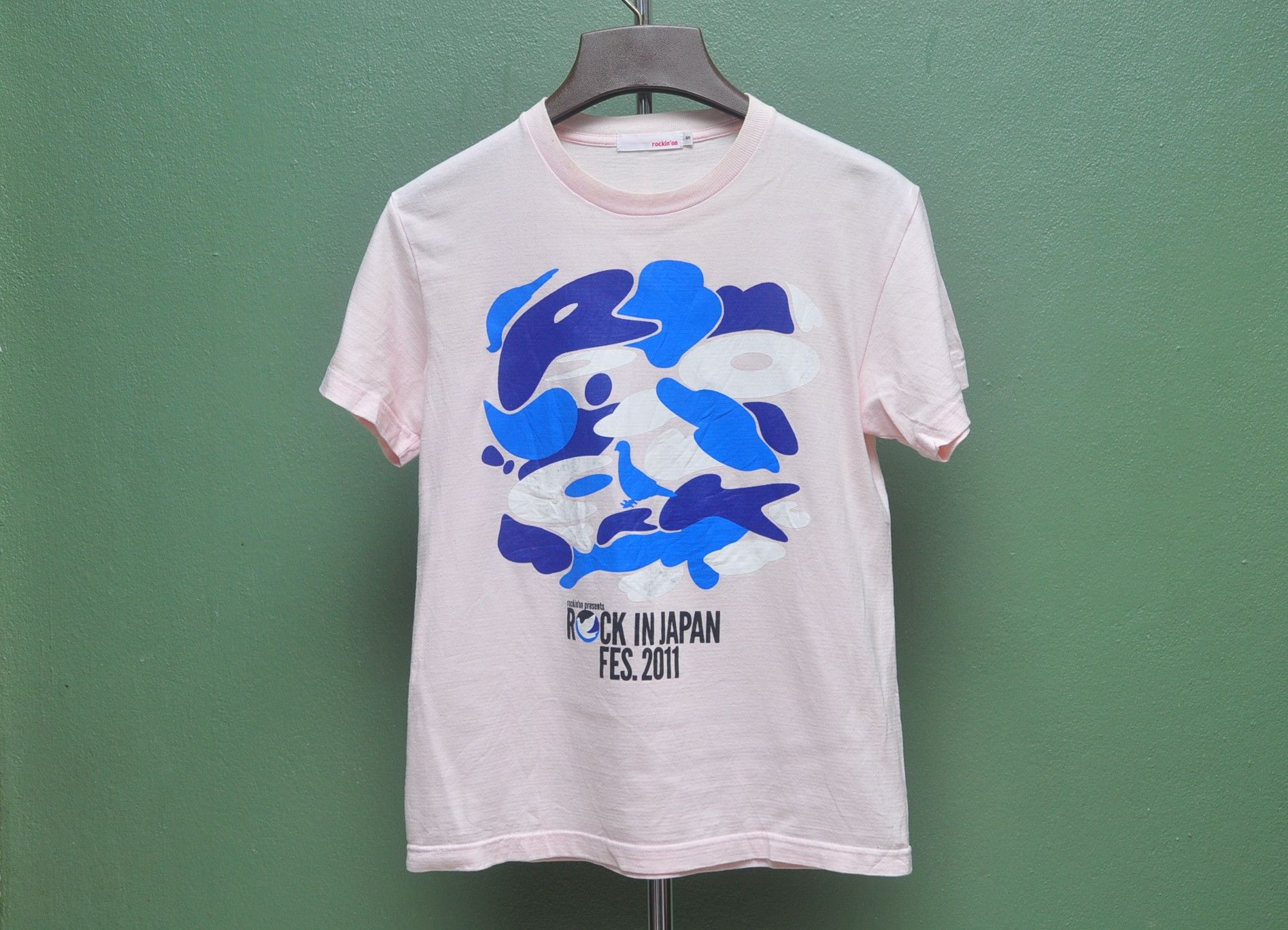 Band Tees × Designer × Japanese Brand Vintage Rock In Japan Many Band Music Shirt Size US M / EU 48-50 / 2 - 1 Thumbnail