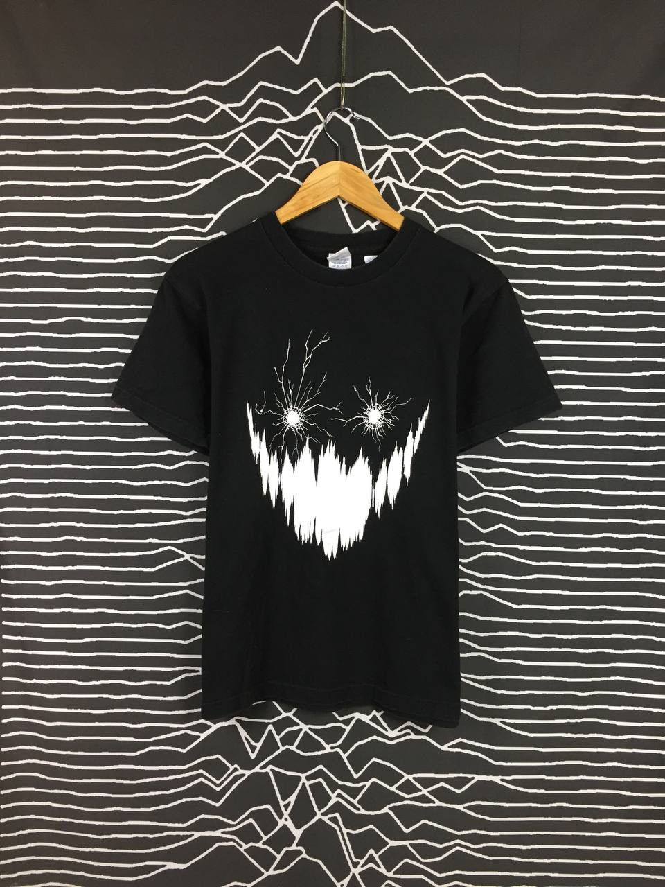 Band Tees The Azabuk-On Japanese Graphic Tee Size US M / EU 48-50 / 2 - 2 Thumbnail