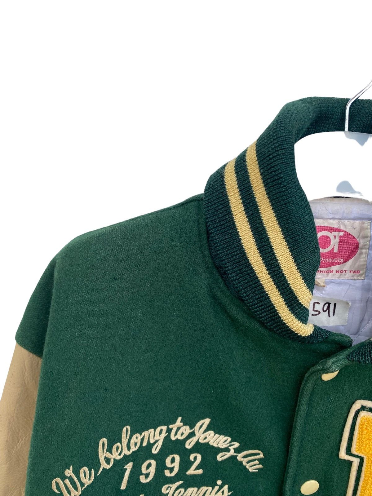 Vintage Vintage Meiji University 1992 Letterman Varsity Jacket Size US L / EU 52-54 / 3 - 7 Thumbnail