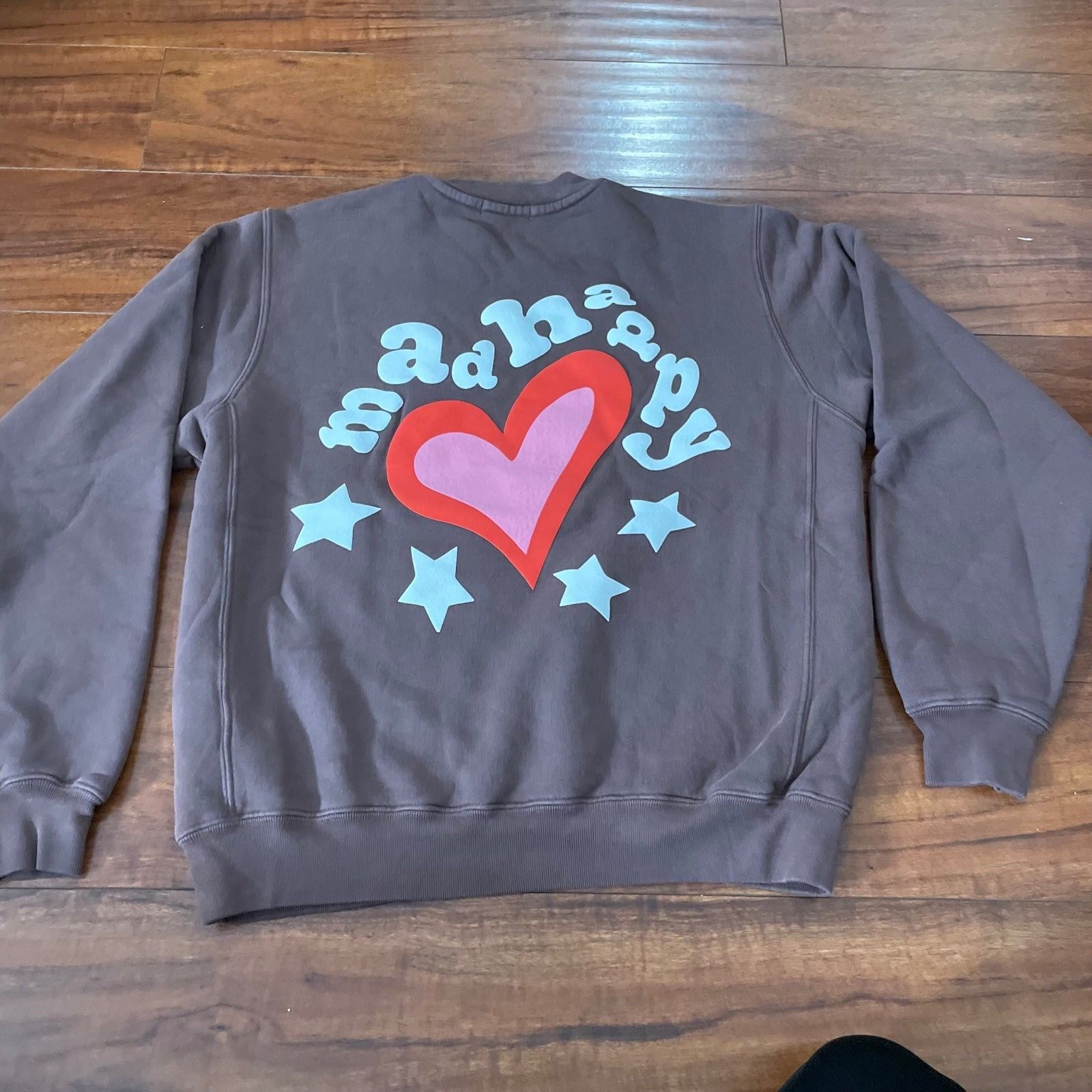 NEW MADHAPPY HEART BROWN SWEATSHIRT SZ EXTRA SMALL XS