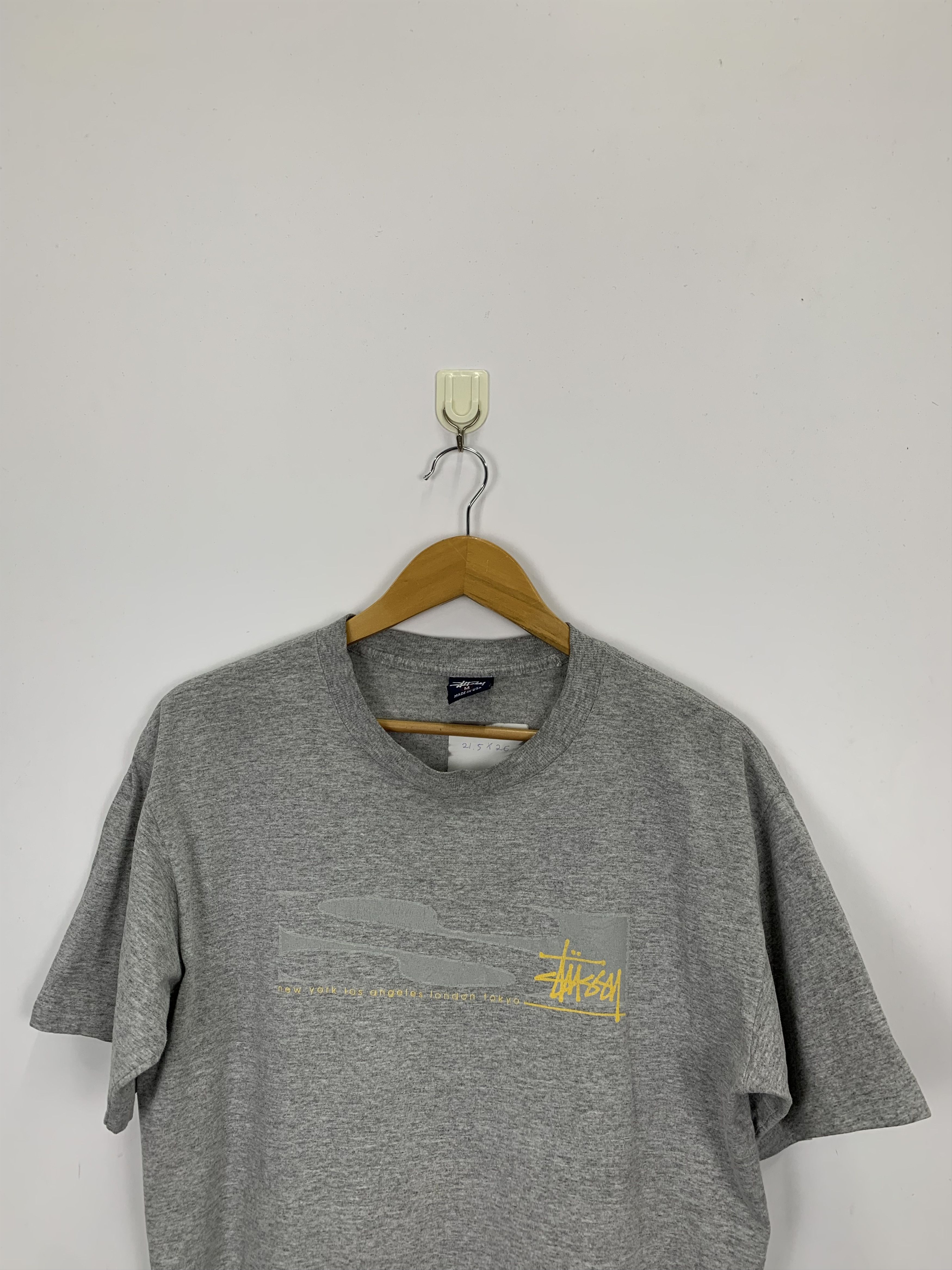 Stussy × Vintage Vintage 90s Stussy Small Signature T Shirt TA0200 Size US M / EU 48-50 / 2 - 2 Thumbnail