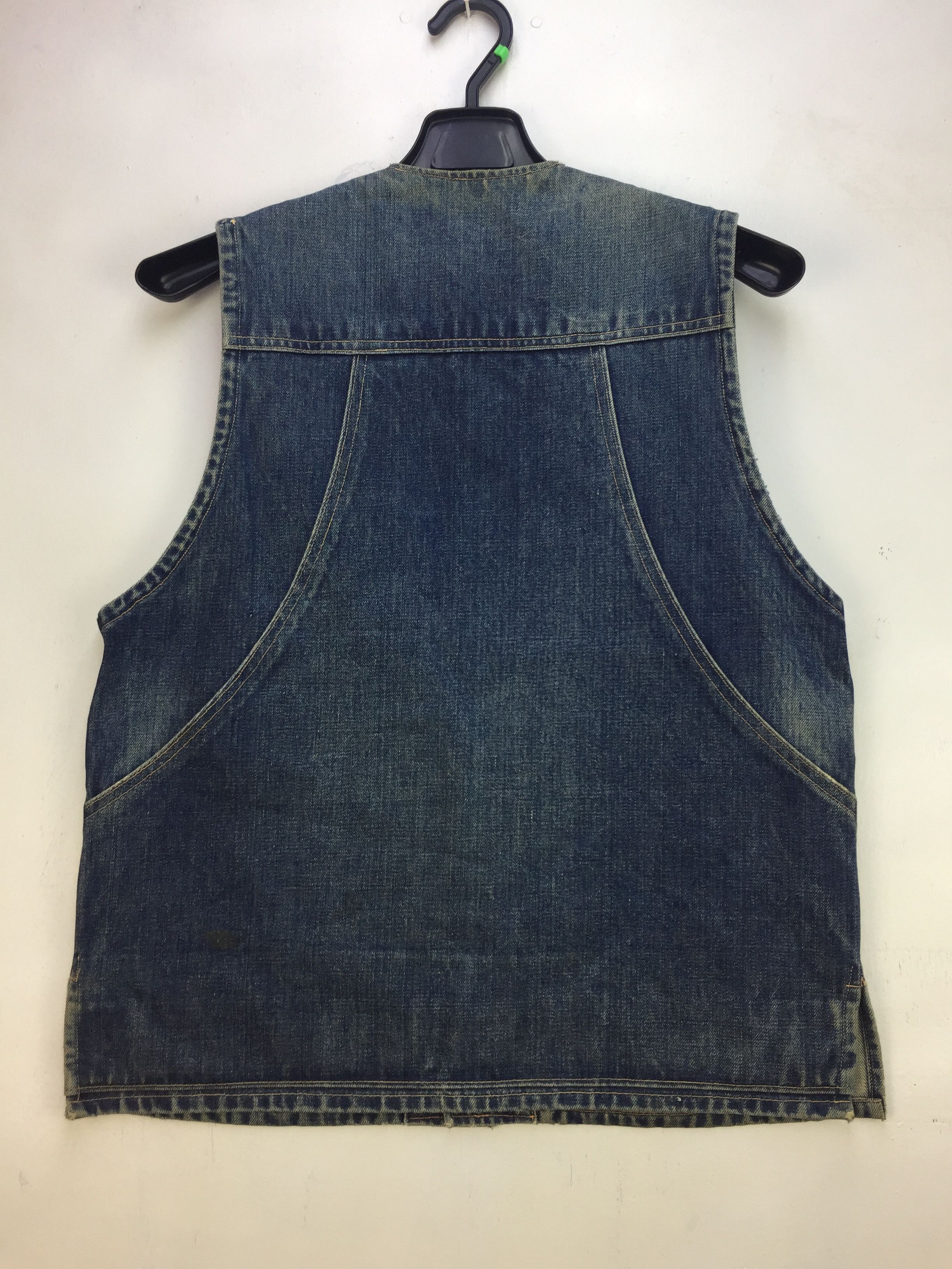 Japanese Brand VTG DISTRESSED DENIM VEST Size US L / EU 52-54 / 3 - 7 Thumbnail