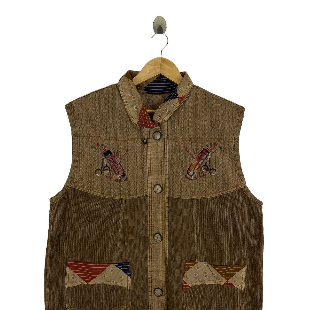 Japanese Brand Vintage SASHIKO Japanese Brand Button Vest Jacket Sleeveless Size US L / EU 52-54 / 3 - 5 Thumbnail