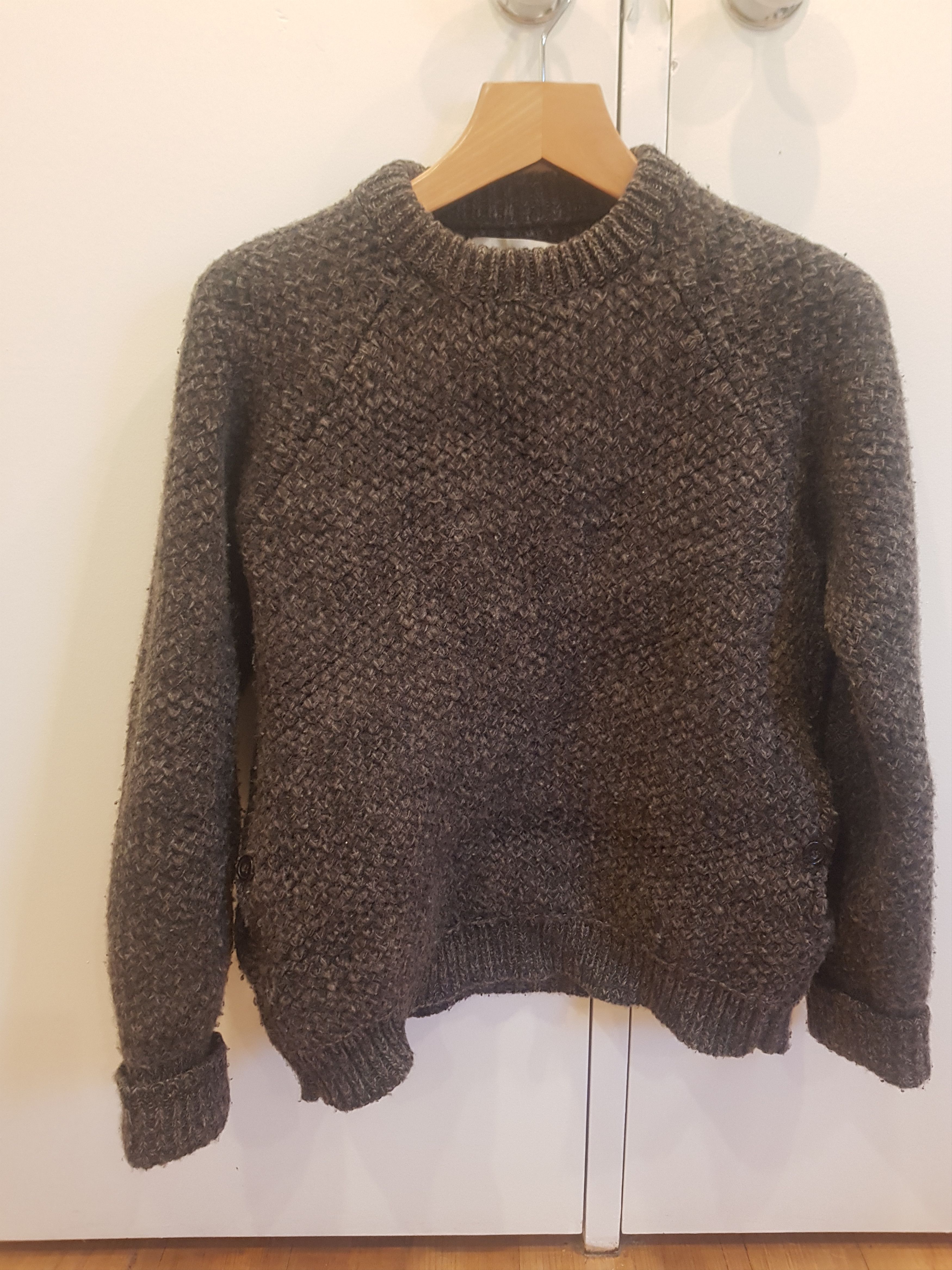 Crewneck sweater