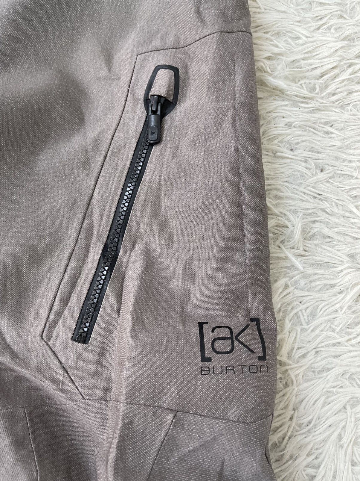 Burton RARE BURTON x GORETEX SKIWEAR PANTS Size US 36 / EU 52 - 4 Thumbnail