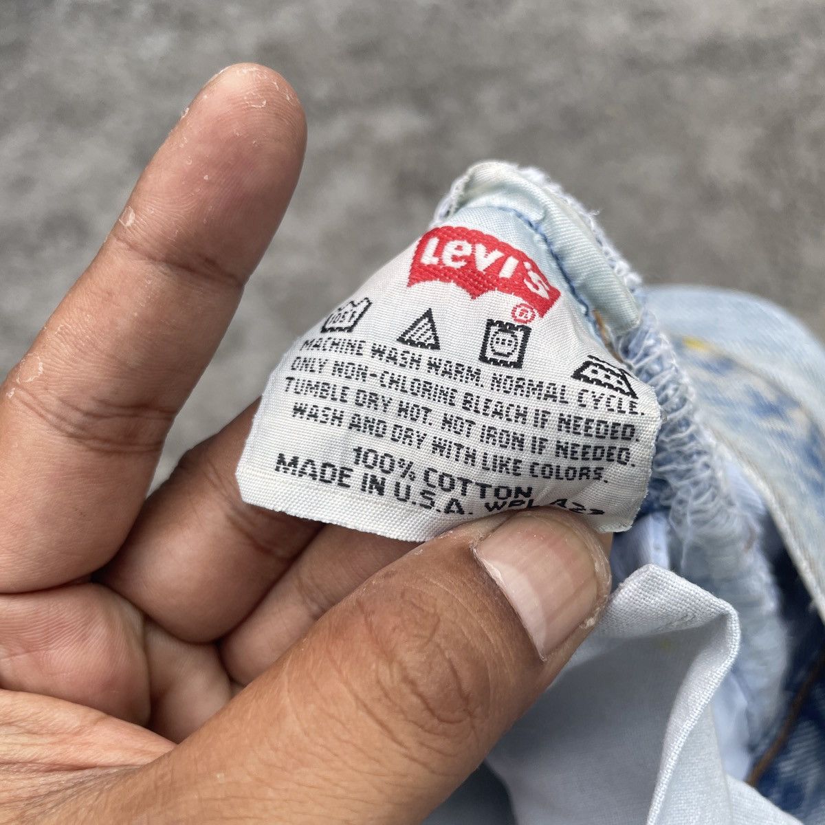 Levi's Vintage Clothing Vintage 90s Levis 501 Art Distressed Denim Jeans Size US 35 - 6 Thumbnail