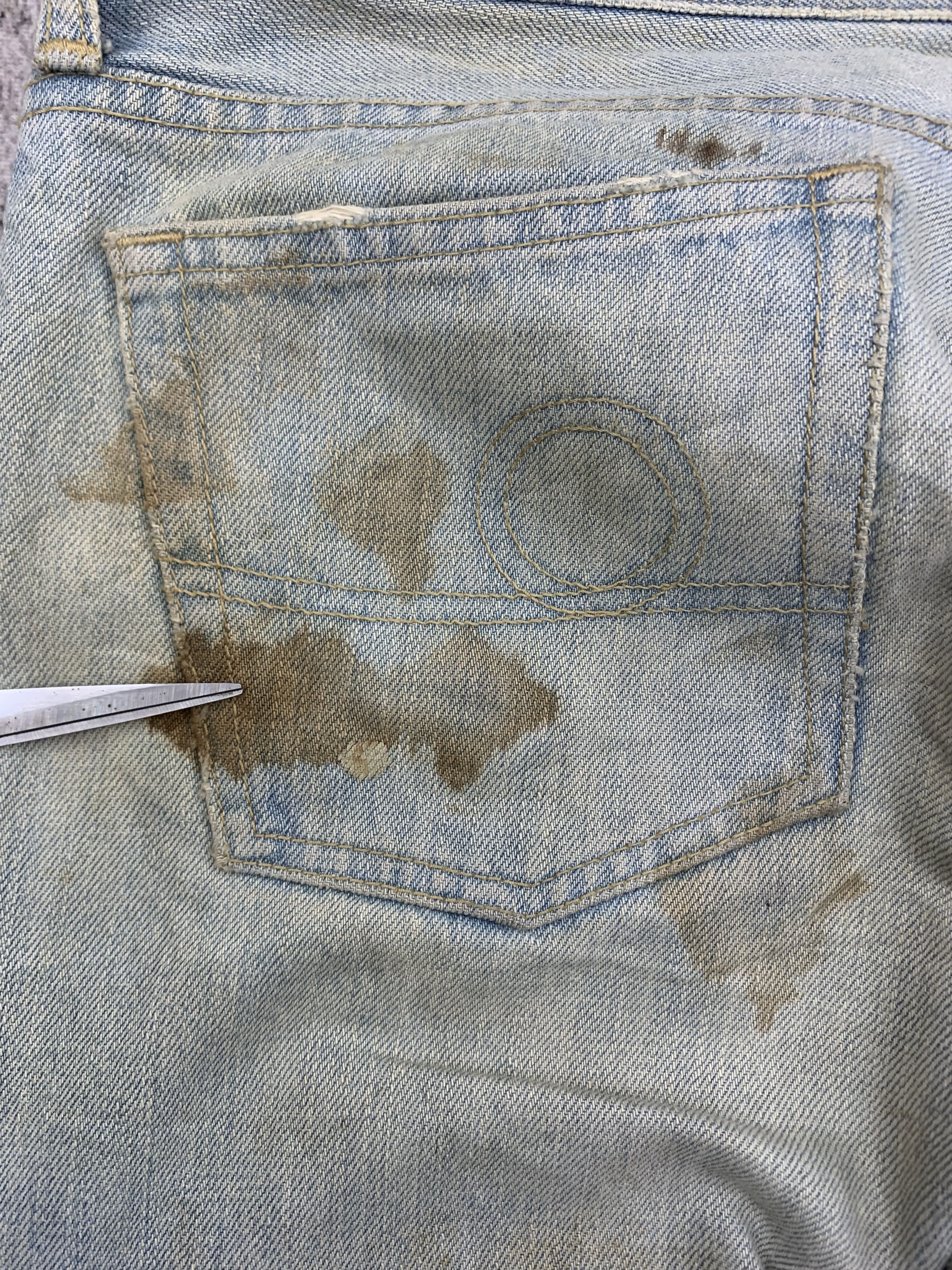 Japanese Brand Vintage Light Blue Denim Jeans 34x31 Distressed Dirty Faded Size US 34 / EU 50 - 11 Thumbnail