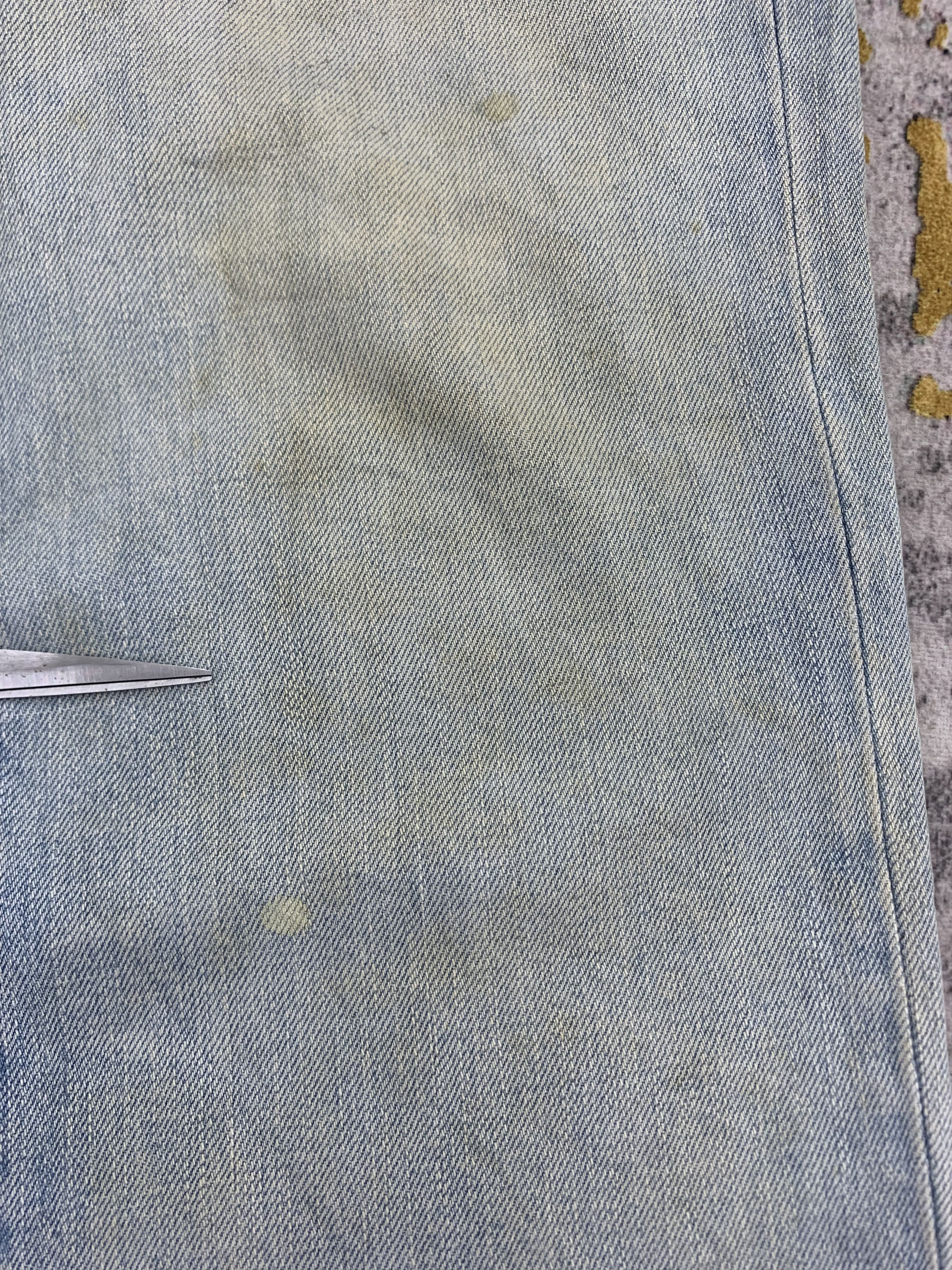 Japanese Brand Vintage Light Blue Denim Jeans 34x31 Distressed Dirty Faded Size US 34 / EU 50 - 7 Thumbnail