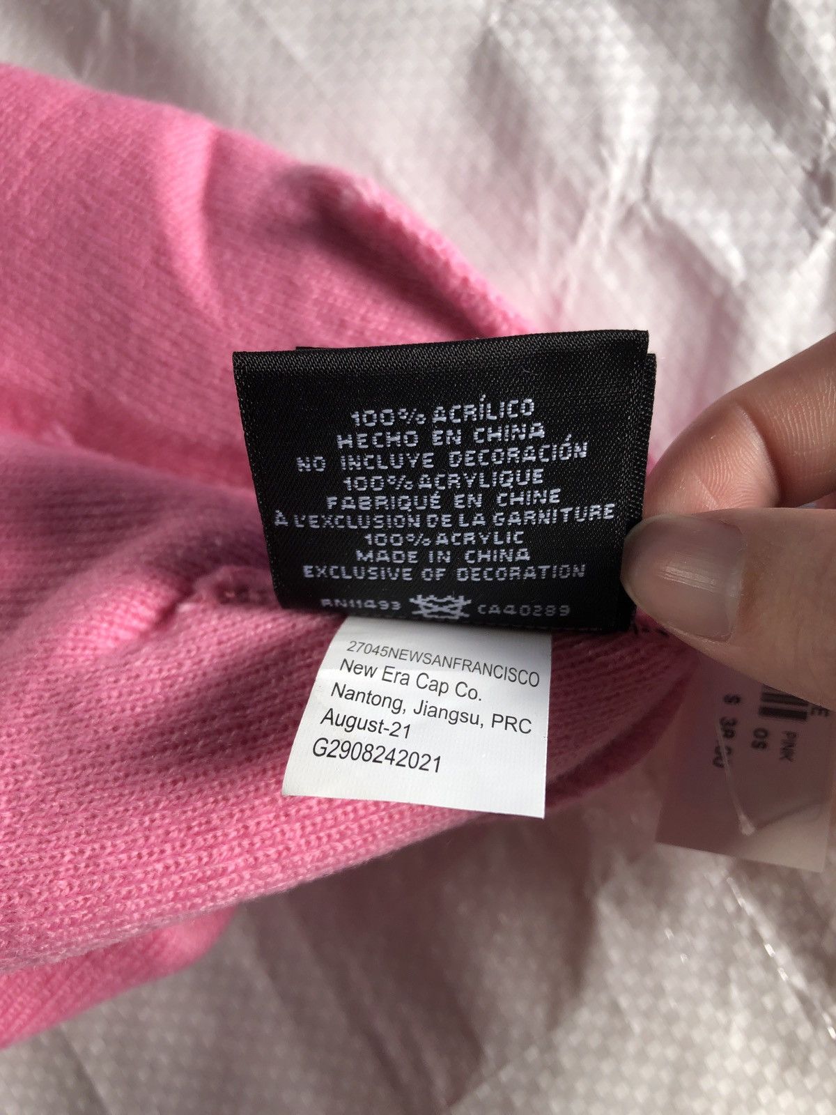 New Era × Supreme Supreme SF Exclusive In Store pink box logo beanie FW21 NEW Size ONE SIZE - 5 Thumbnail