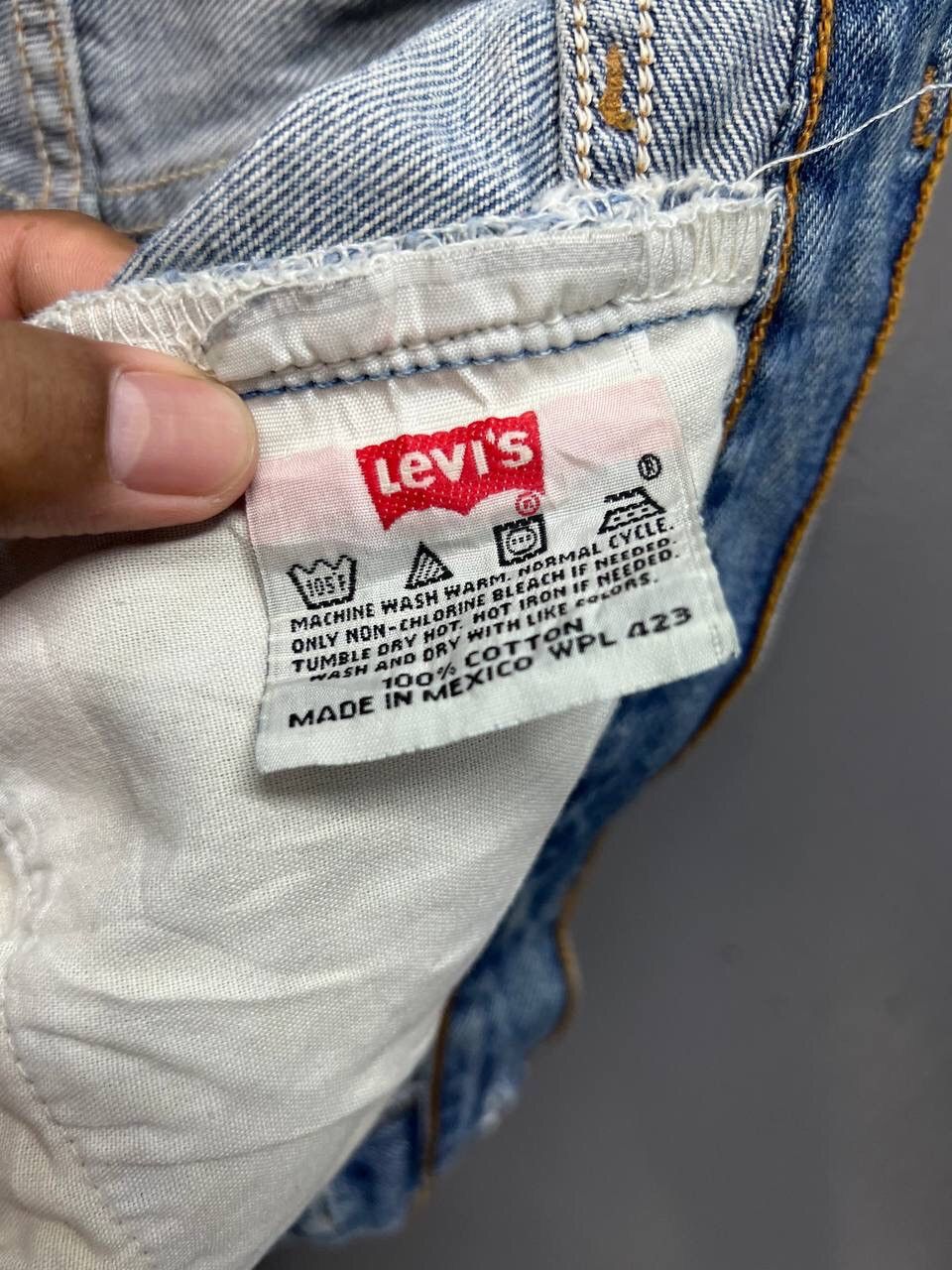 Levi's VINTAGE LEVI’S 501 PAINTER JEANS Size US 34 / EU 50 - 12 Thumbnail