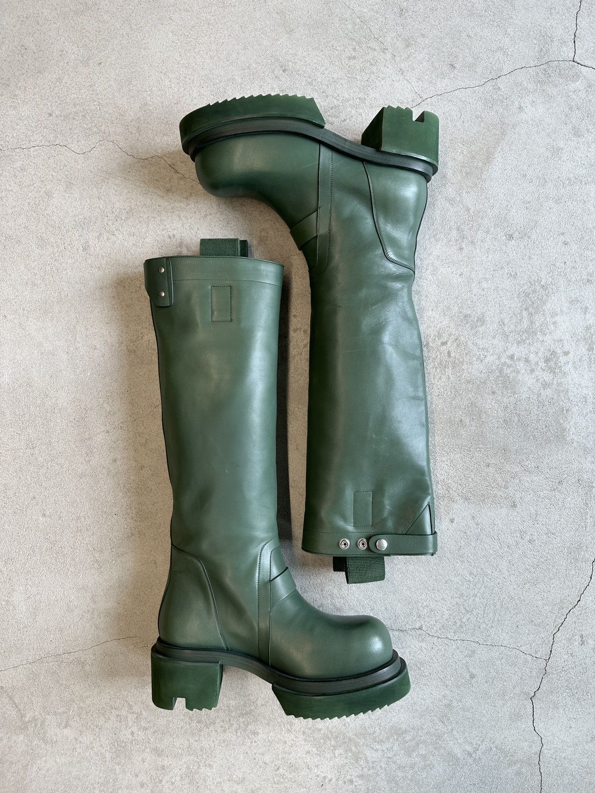 Rick Owens NEED GONE: Rick Owens Pull On Bogun Boots Green Rick Owens NEED GONE: Rick Owens Pull On Bogun Boots Green