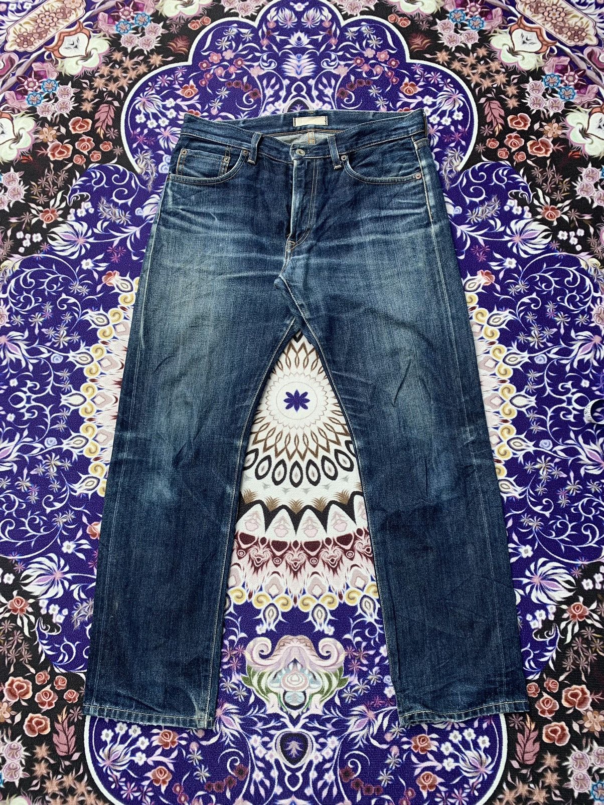Uniqlo Uniqlo Jeans Size US 34 / EU 50 - 1 Thumbnail