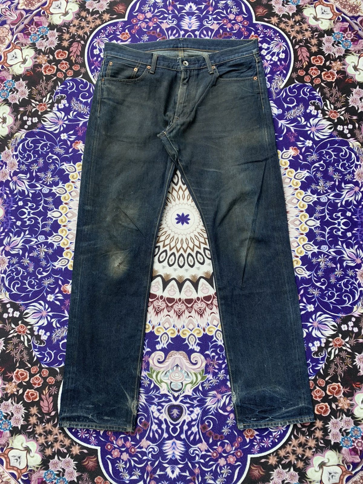 Uniqlo Uniqlo Faded Distresed Denim Size US 37 - 1 Thumbnail