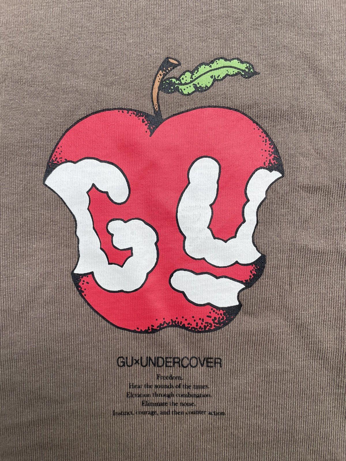🔥UNDERCOVER x GU T-SHIRT🔥