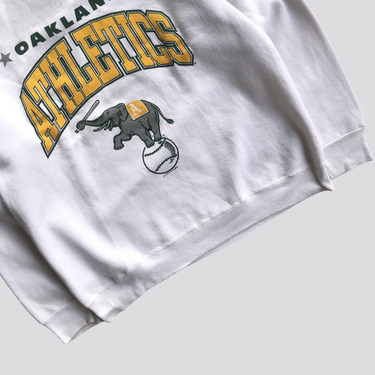 MLB × Vintage Vintage A’s Oakland Athletics Sweatshirt Size US M / EU 48-50 / 2 - 5 Thumbnail