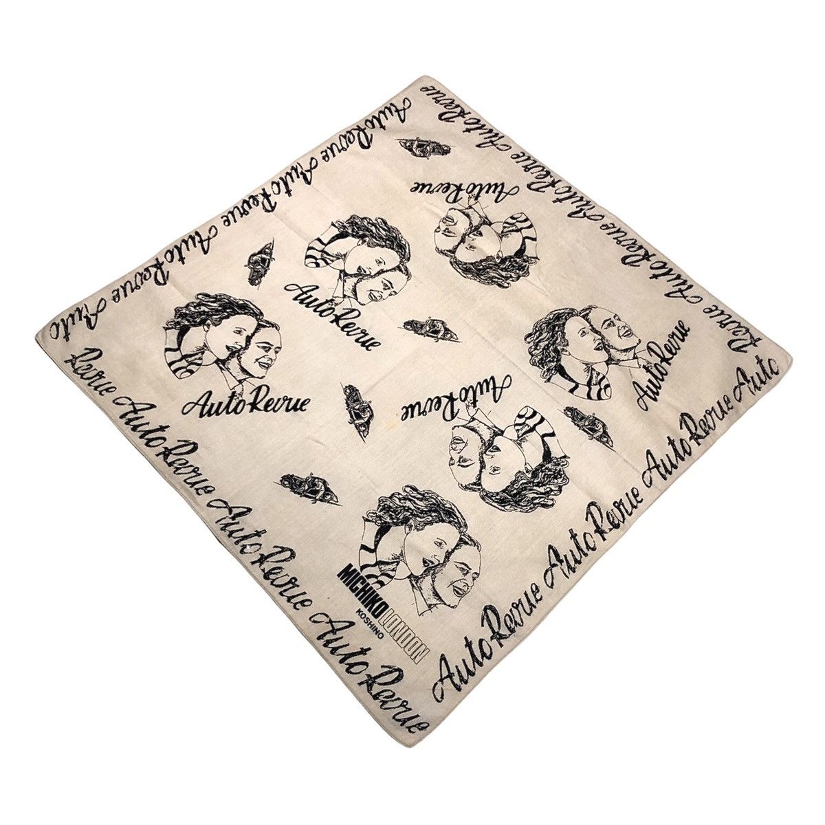 Moschino Mochiko Koshino London Graphic Handkerchief Pocketsquare Size ONE SIZE - 3 Thumbnail