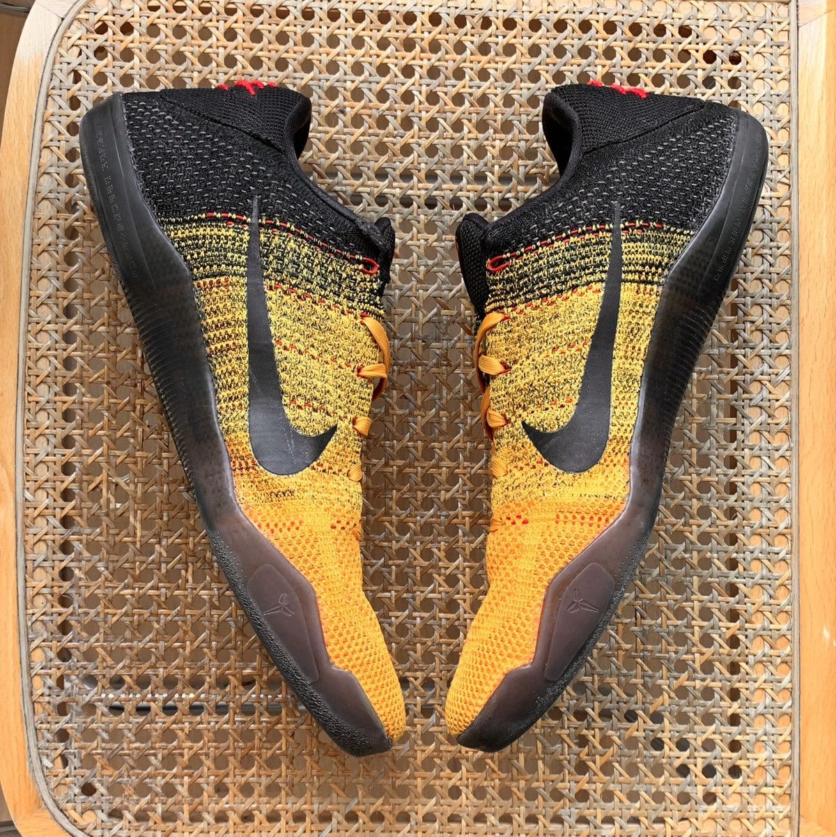 Nike Kobe 11 Elite Low Bruce Lee (2016) Size US 12 / EU 45 - 3 Thumbnail