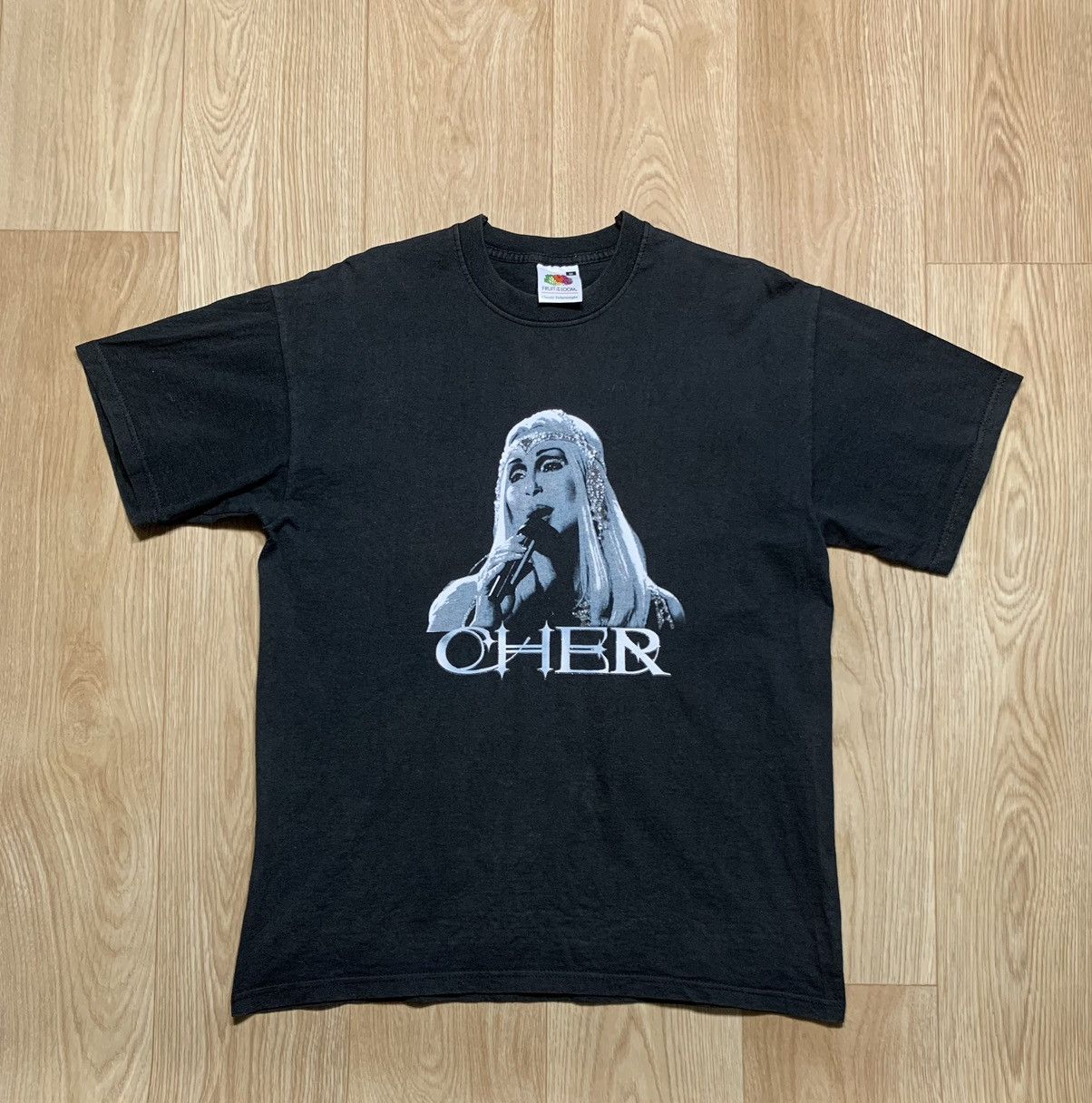 Vintage Vintage Cher 2004 The Farewell Tour T-Shirt Size US M / EU 48-50 / 2 - 1 Thumbnail