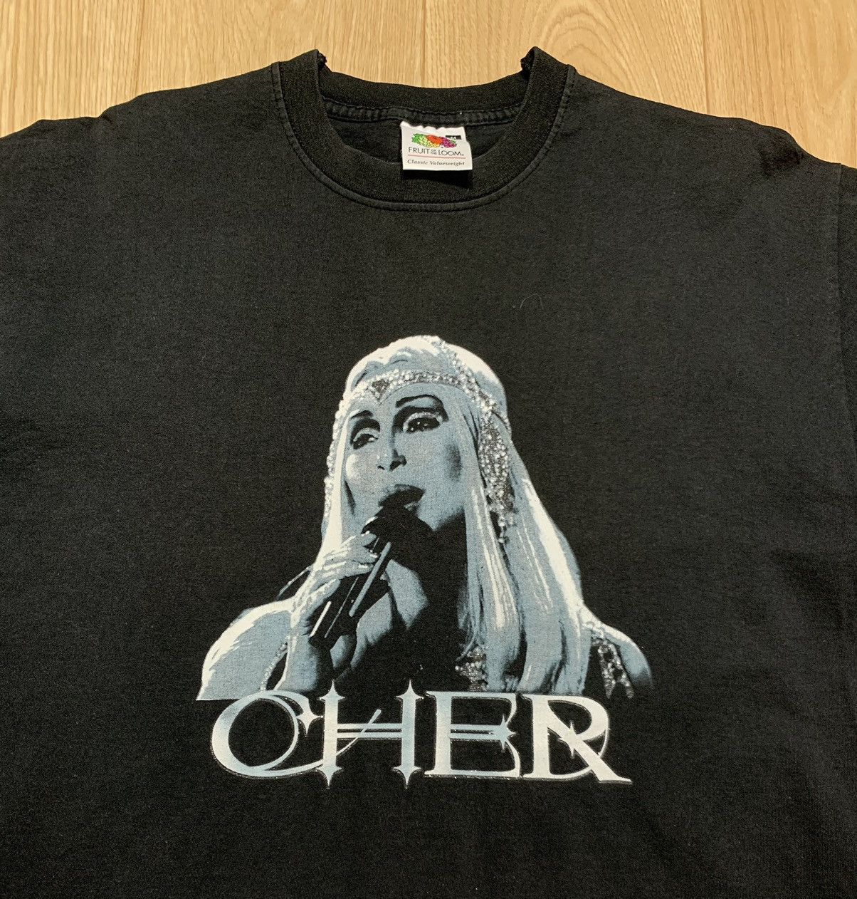 Vintage Vintage Cher 2004 The Farewell Tour T-Shirt Size US M / EU 48-50 / 2 - 3 Thumbnail