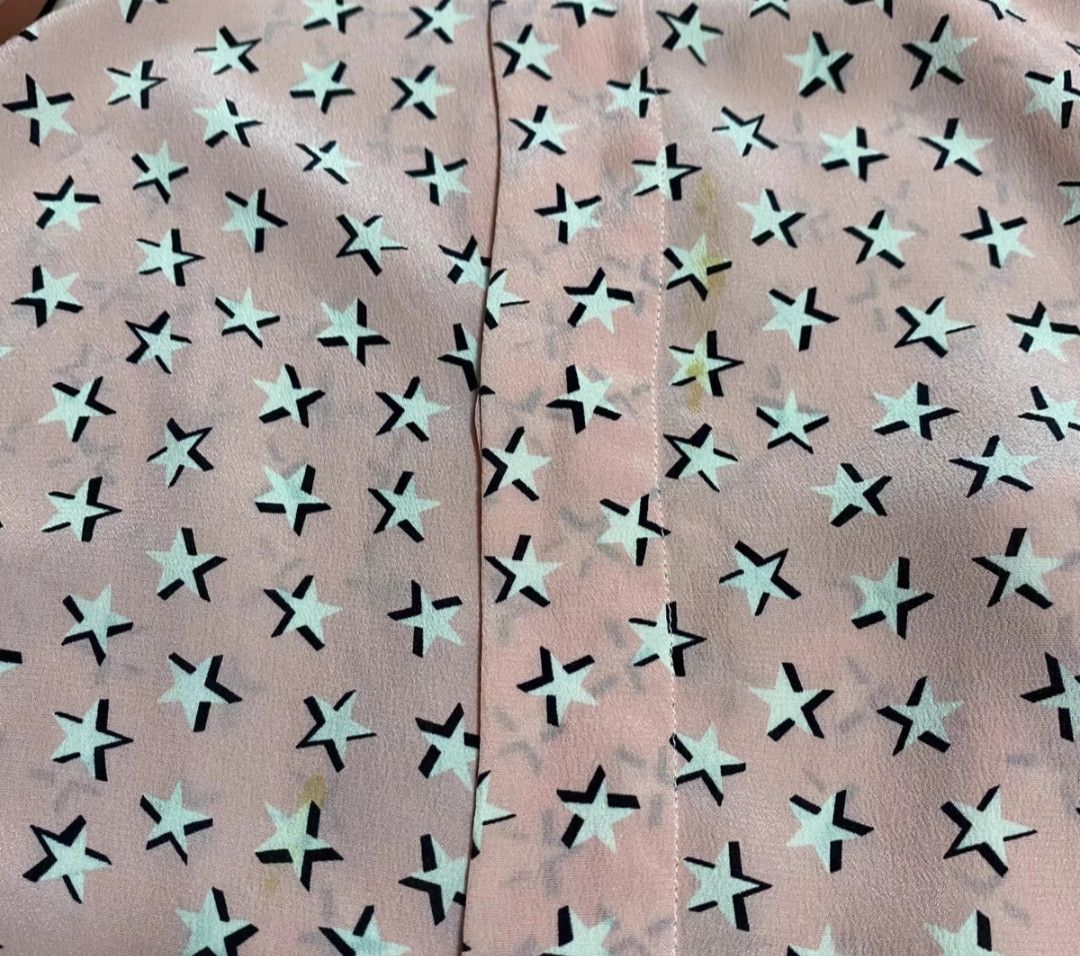 Saint Laurent Paris Saint Laurent Mulberry silk pink star shirt Size US L / EU 52-54 / 3 - 2 Thumbnail