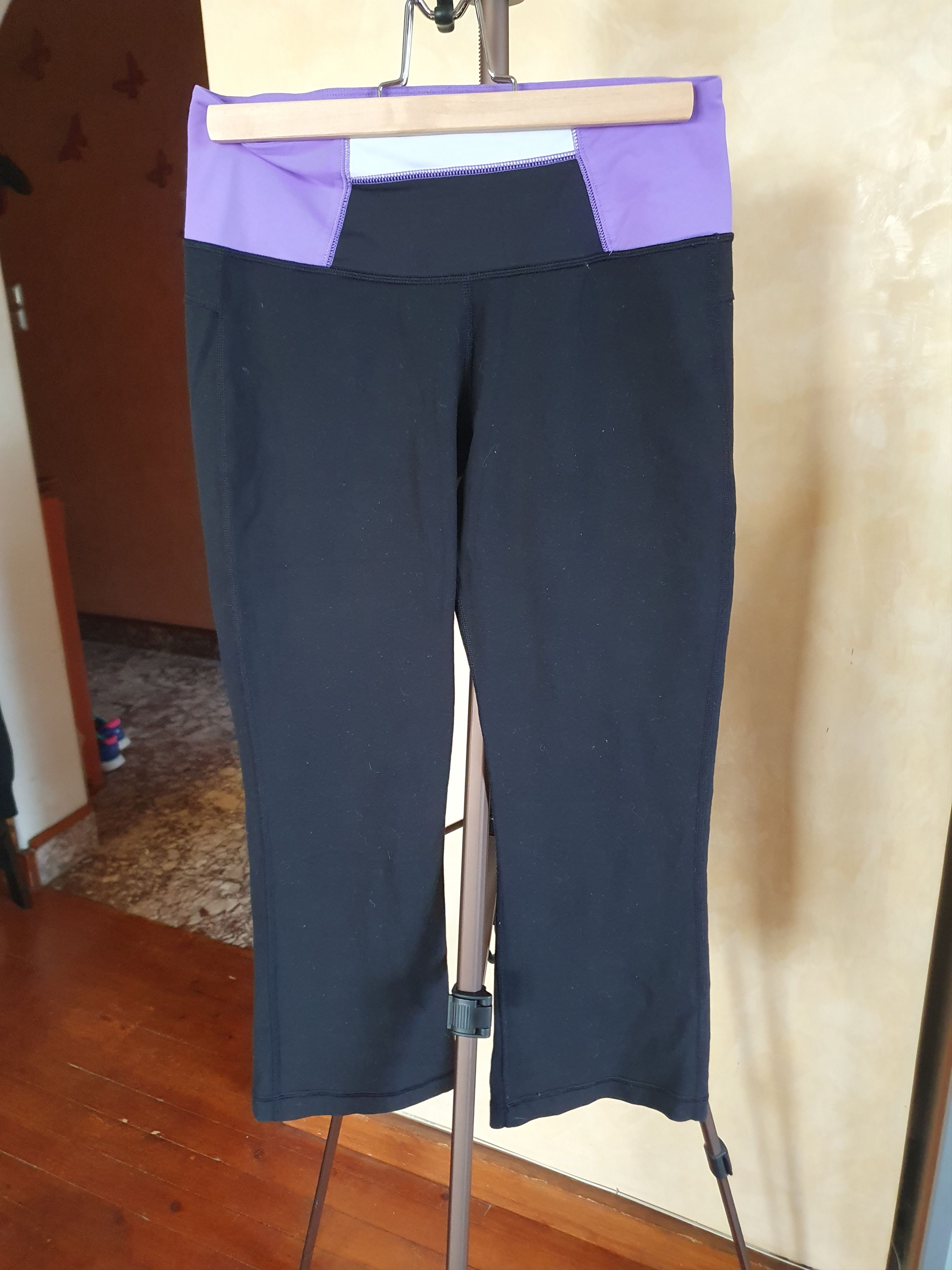 Lululemon Lululemon Align High-Rise Wide-Leg Crop Yoga pants sz 6 Size 28" / US 6 / IT 42 - 1 Thumbnail