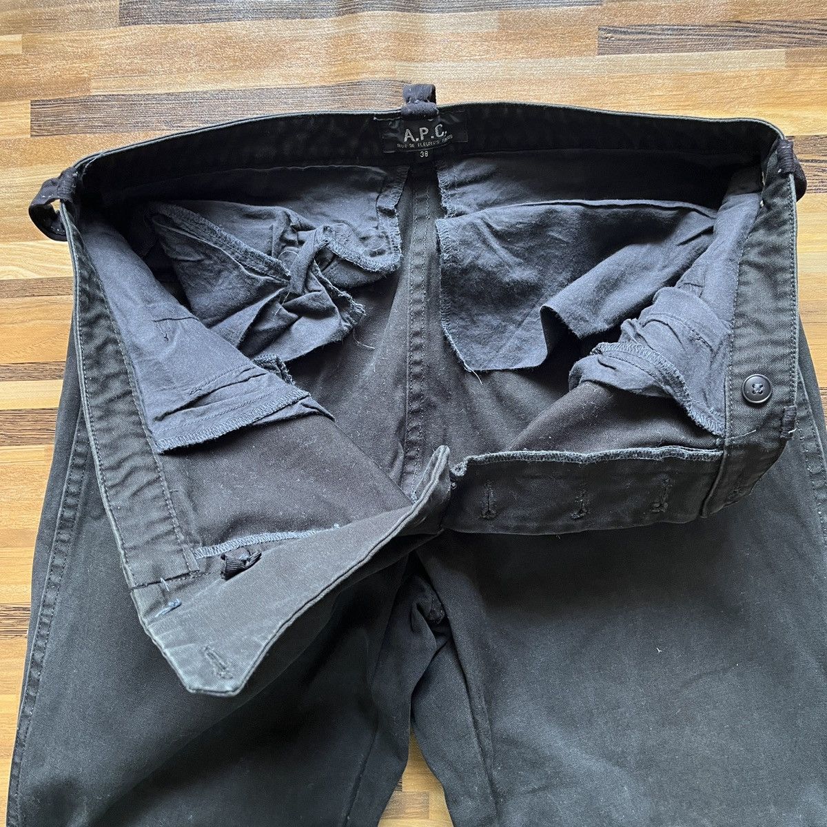 A.P.C. × Beauty Beast × Japanese Brand Bondage Punk A.P.C Pants Rare Design Zipped Leg Size US 30 / EU 46 - 8 Thumbnail