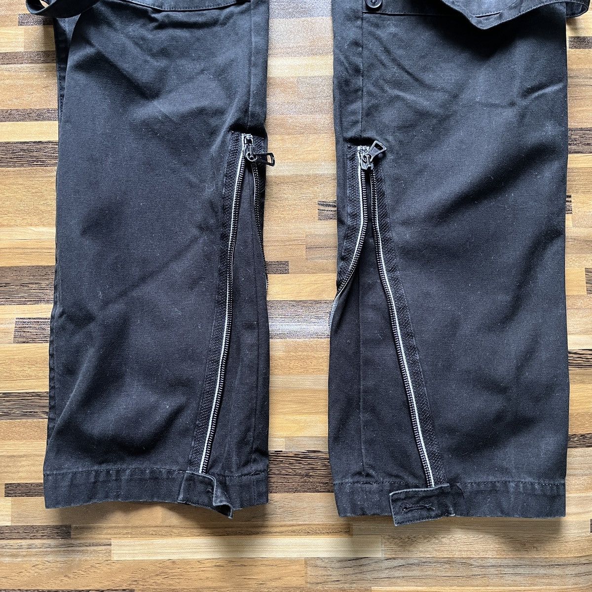 A.P.C. × Beauty Beast × Japanese Brand Bondage Punk A.P.C Pants Rare Design Zipped Leg Size US 30 / EU 46 - 12 Thumbnail