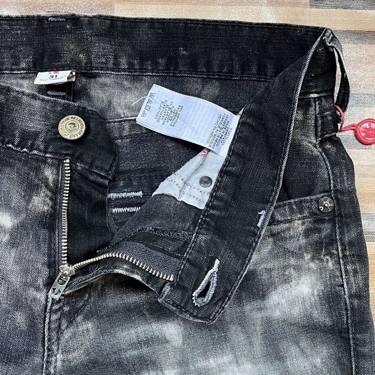 True Religion × Vintage Seditionaries True Religion Ripped Denim Acid Wash Straight Size US 31 - 10 Thumbnail
