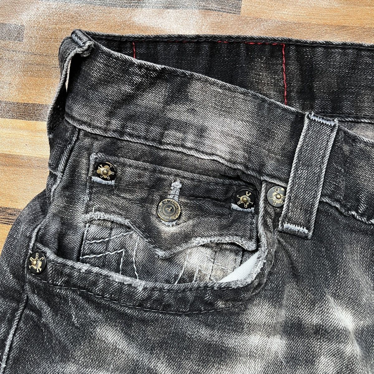 True Religion × Vintage Seditionaries True Religion Ripped Denim Acid Wash Straight Size US 31 - 7 Thumbnail