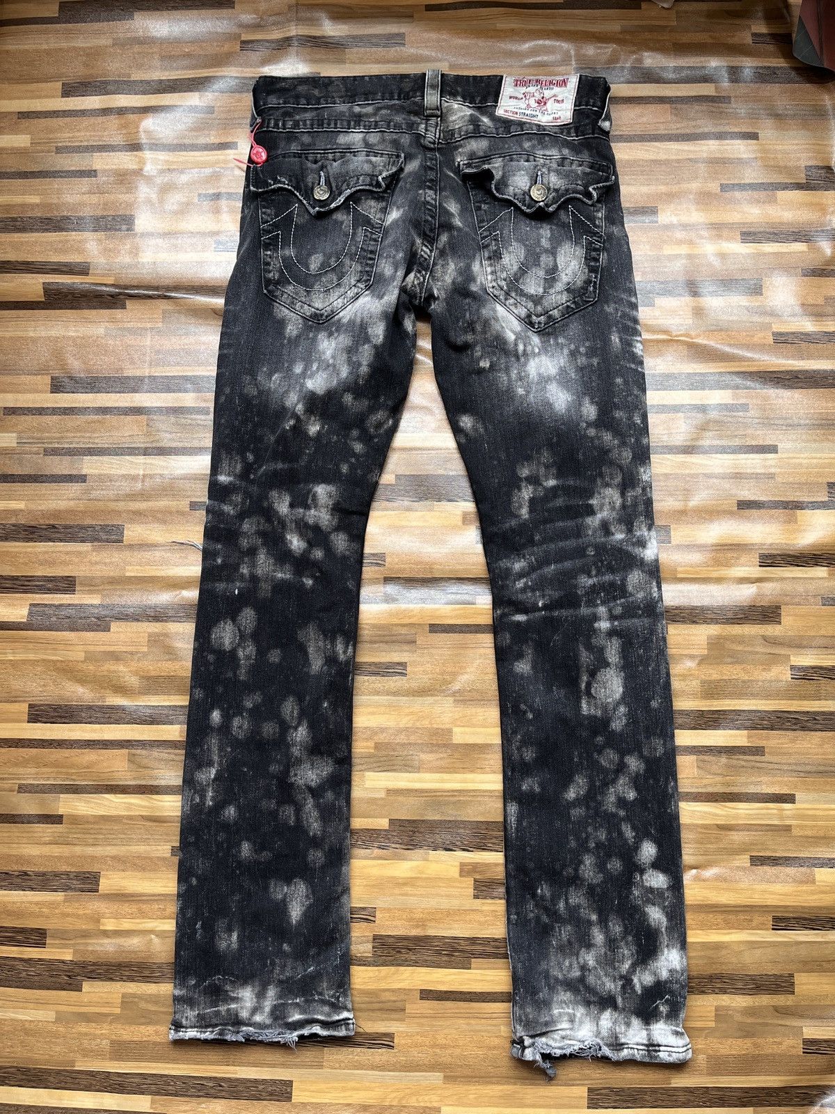 True Religion × Vintage Seditionaries True Religion Ripped Denim Acid Wash Straight Size US 31 - 19 Thumbnail