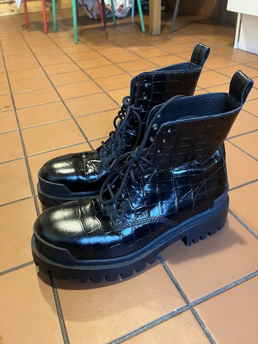 BALENCIAGA BIKER BOOTS 40size-