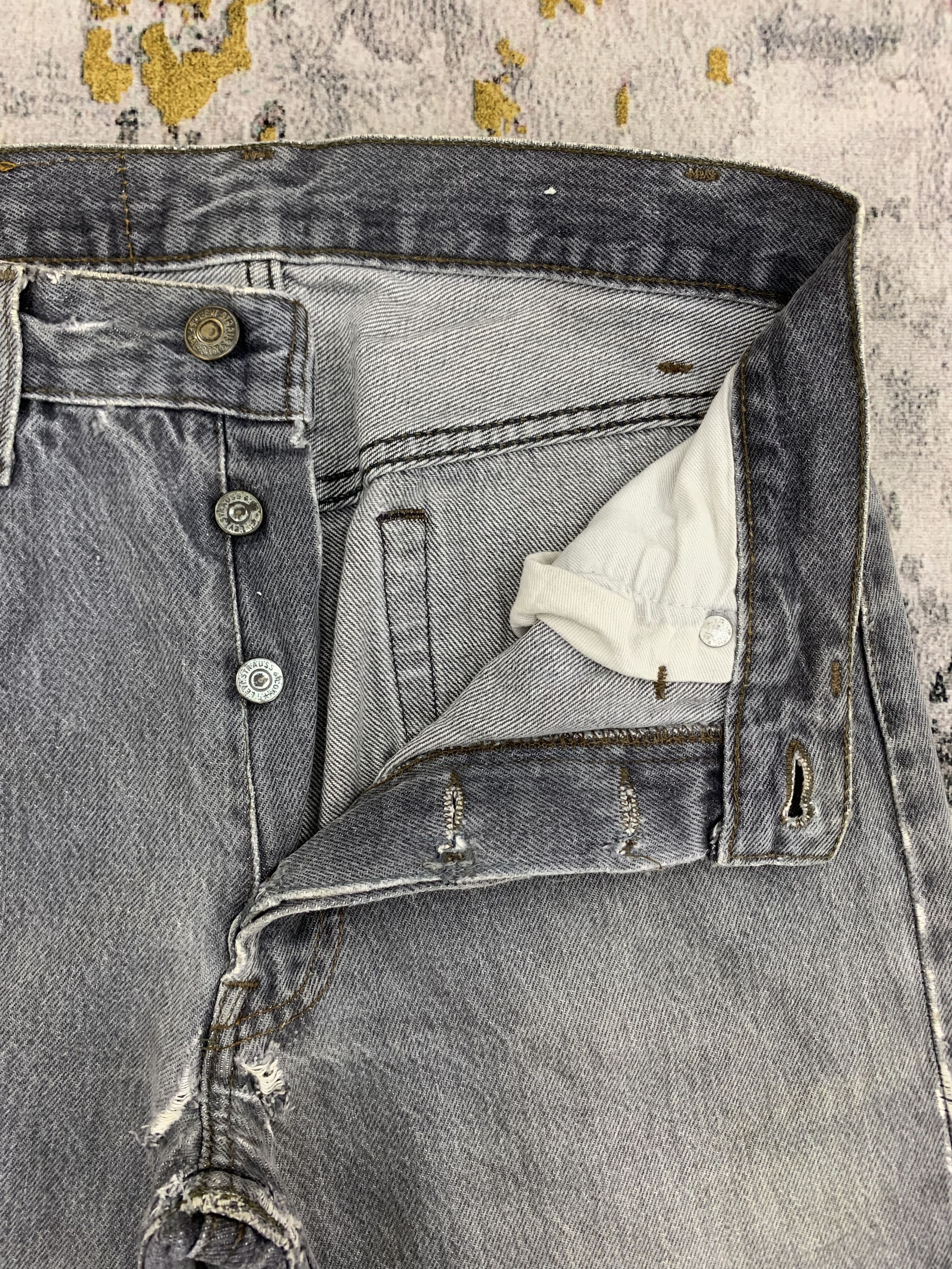 Vintage Levi's Denim 28x30 Distressed