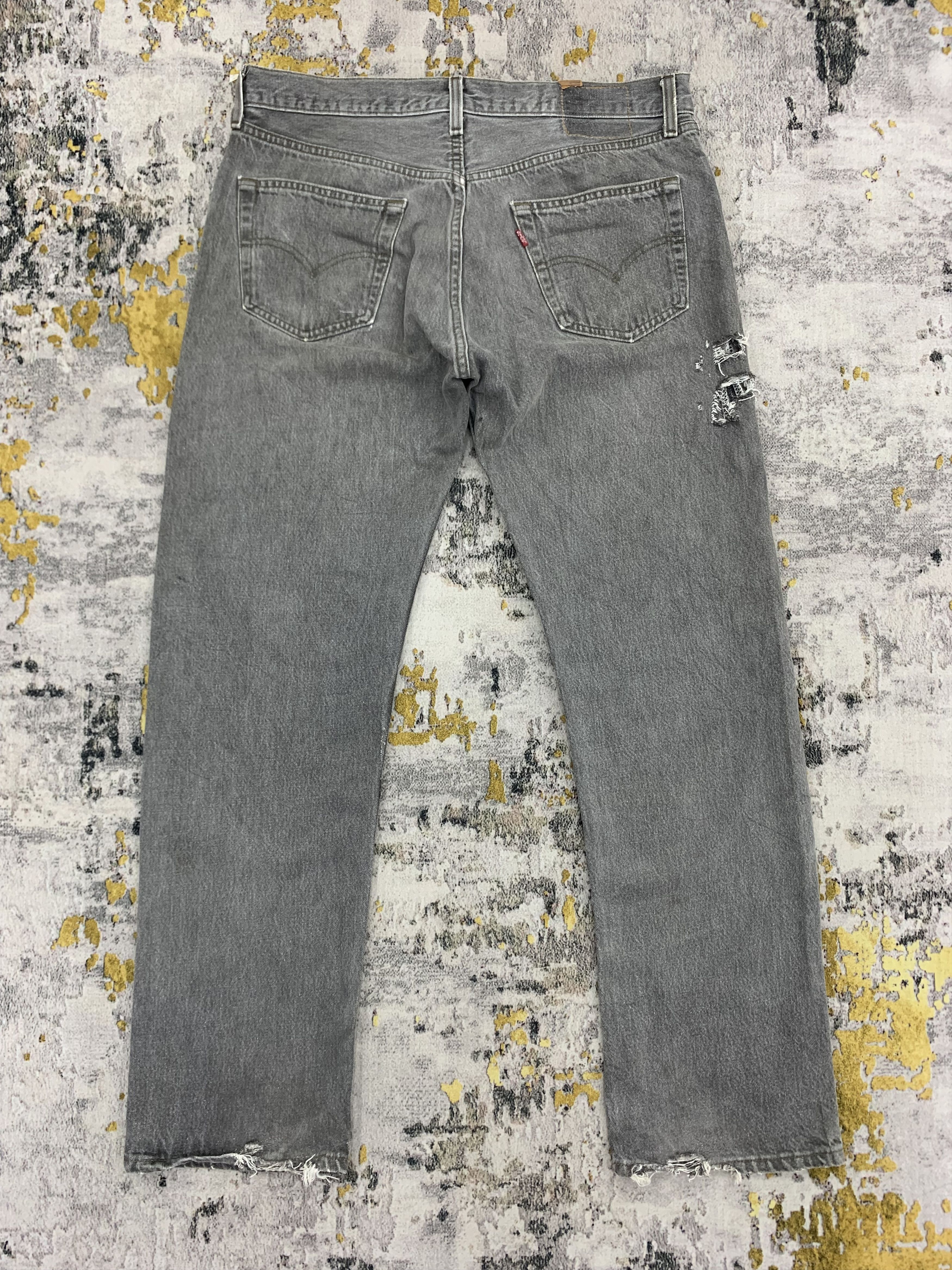 Levi's Vintage Levi's Denim 34x30.5 Distressed Faded Size US 34 / EU 50 - 6 Thumbnail