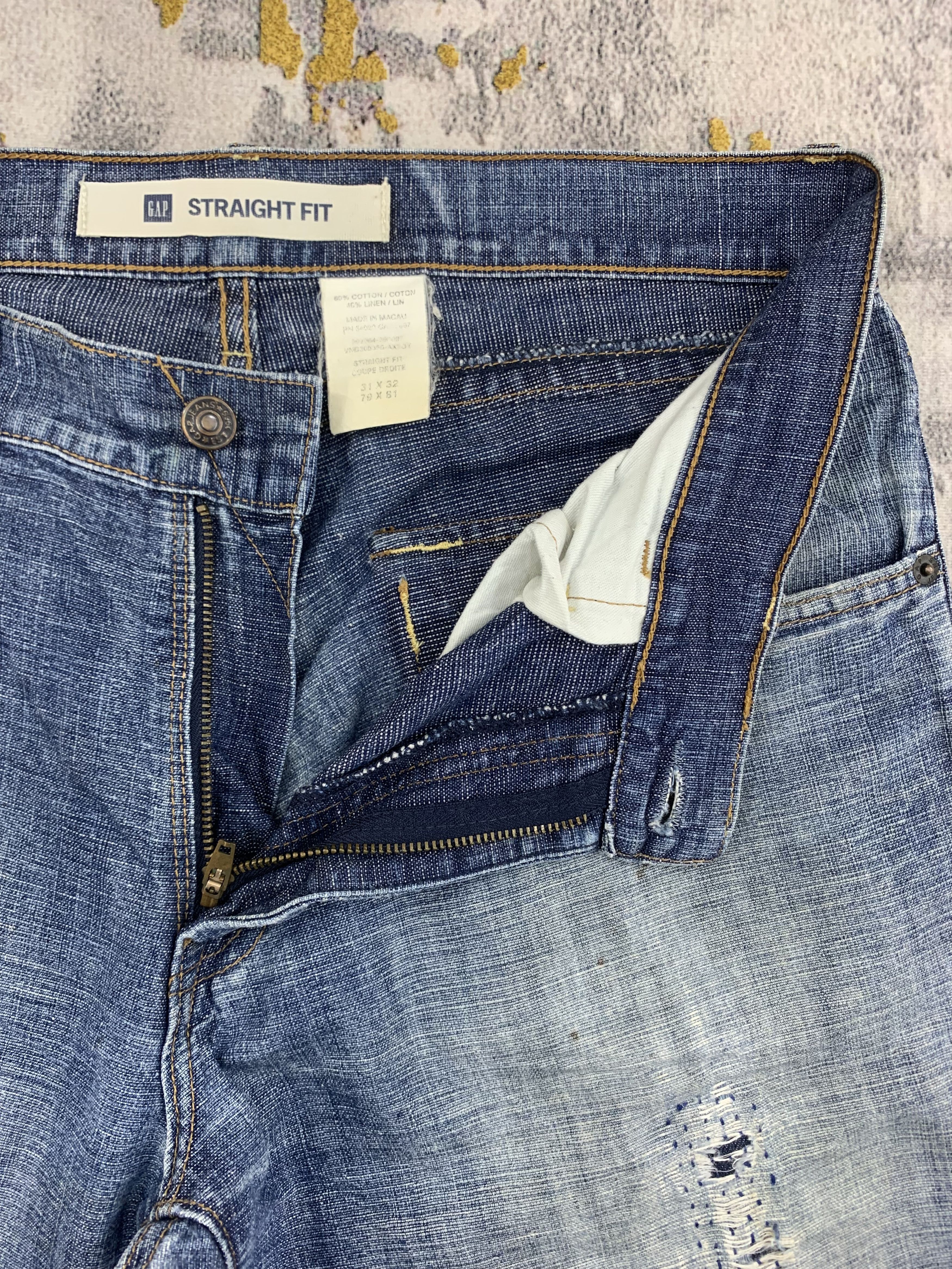 Gap Vintage Gap Denim 32x33.5 Distressed Dirty Size US 32 / EU 48 - 3 Thumbnail
