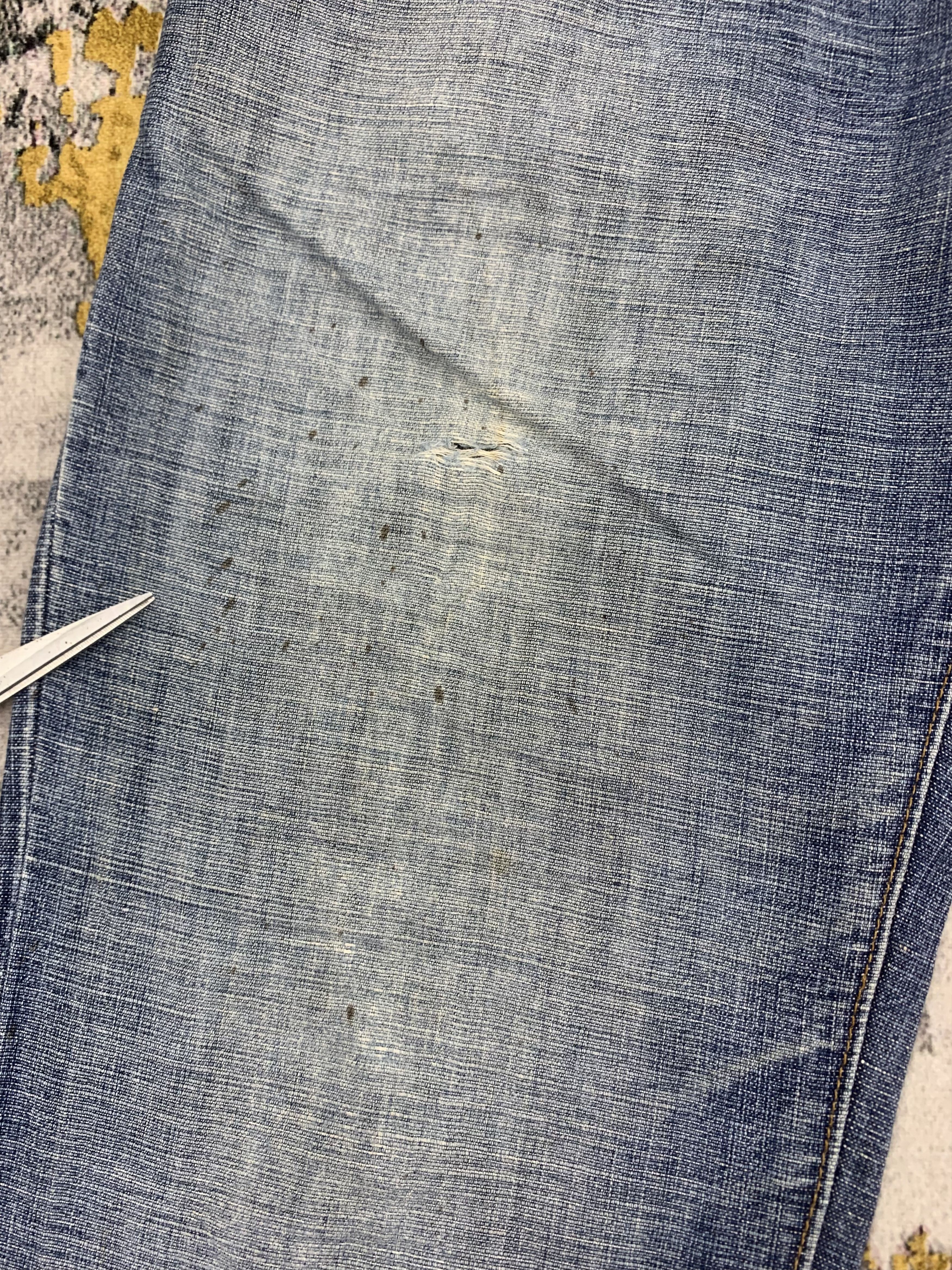 Gap Vintage Gap Denim 32x33.5 Distressed Dirty Size US 32 / EU 48 - 7 Thumbnail