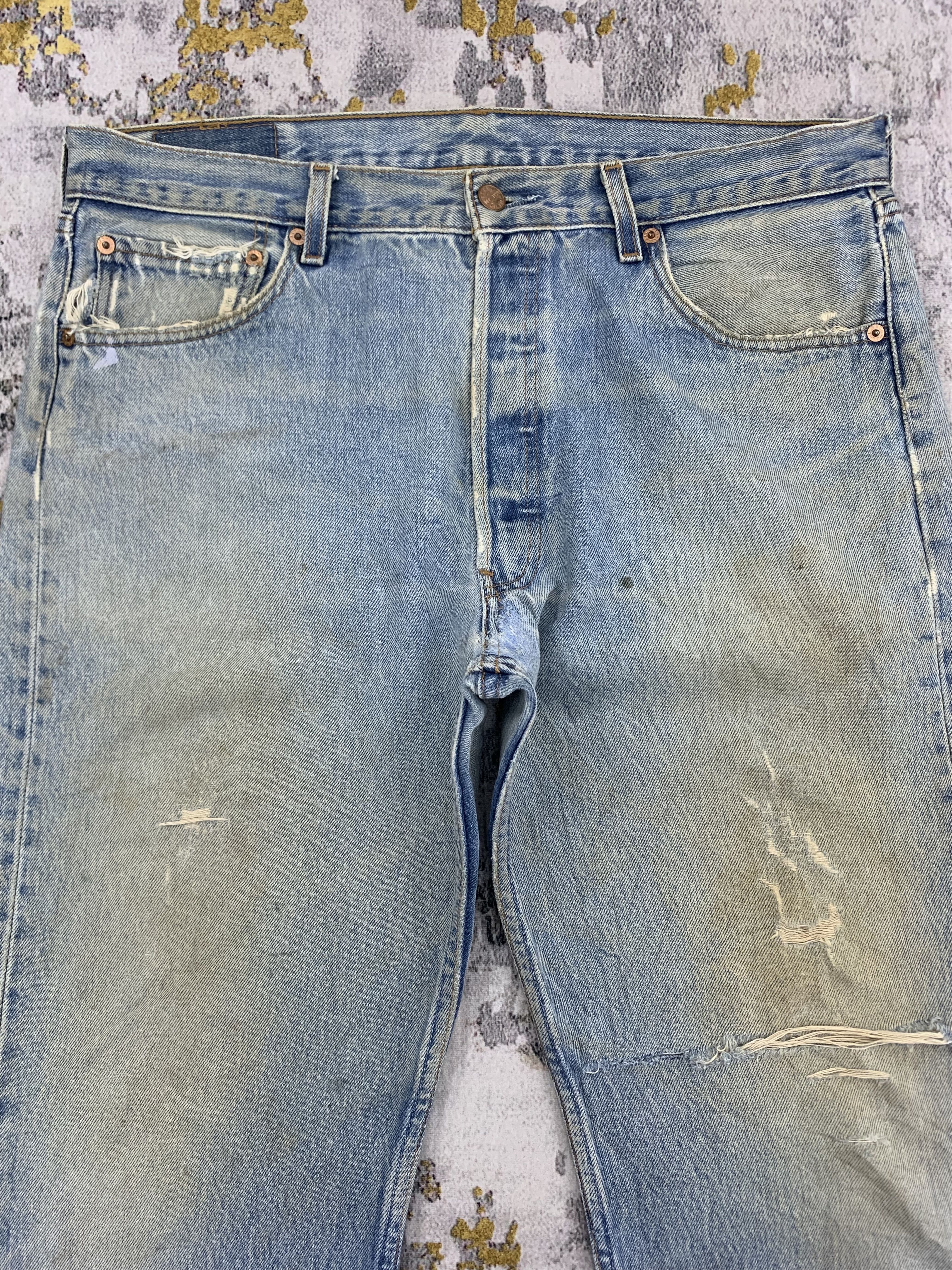Levi's Vintage Levi's 501xx Denim 35x31 Distressed Size US 35 - 2 Thumbnail
