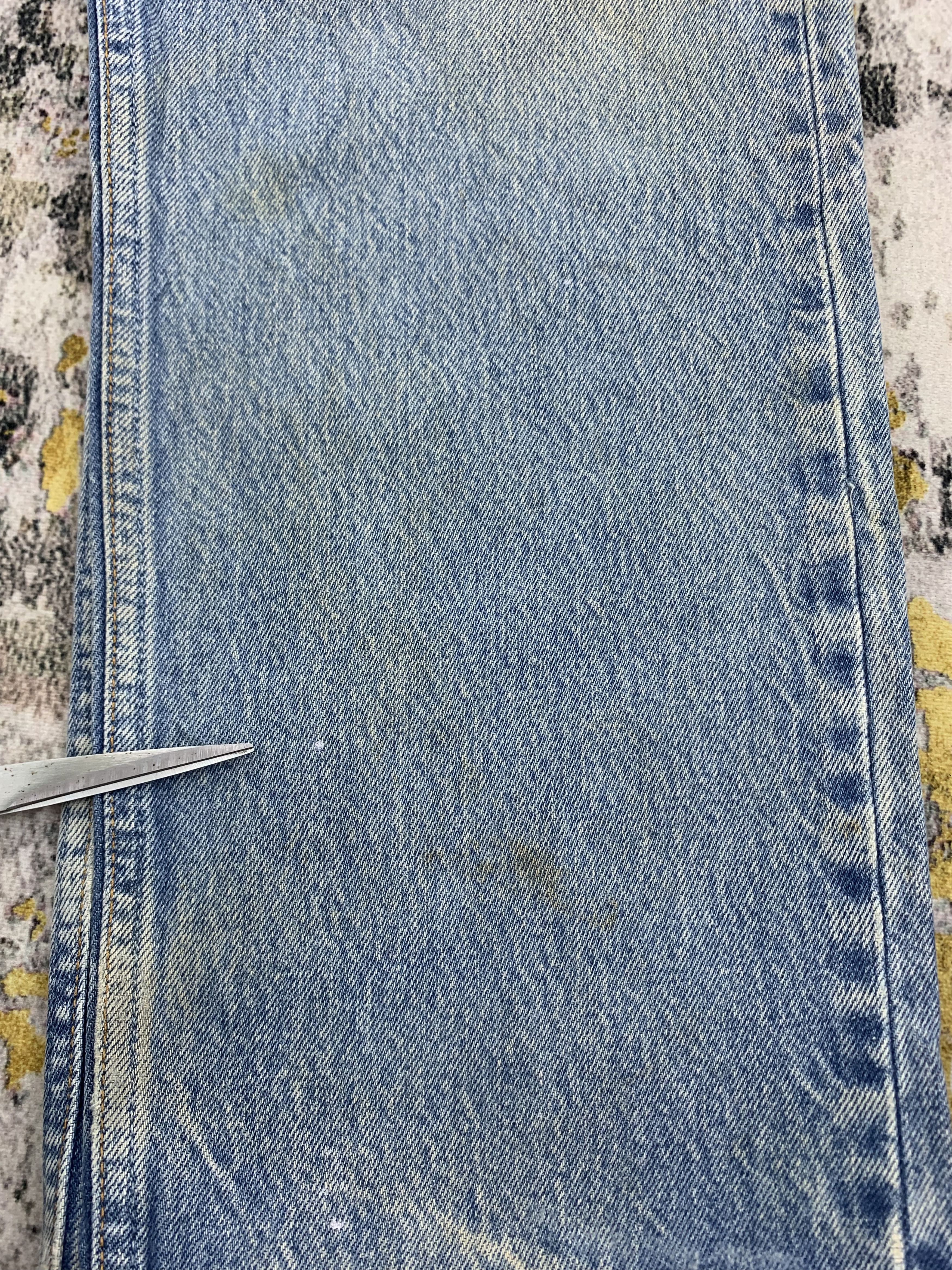Levi's Vintage Levi's 501xx Denim 35x31 Distressed Size US 35 - 13 Thumbnail