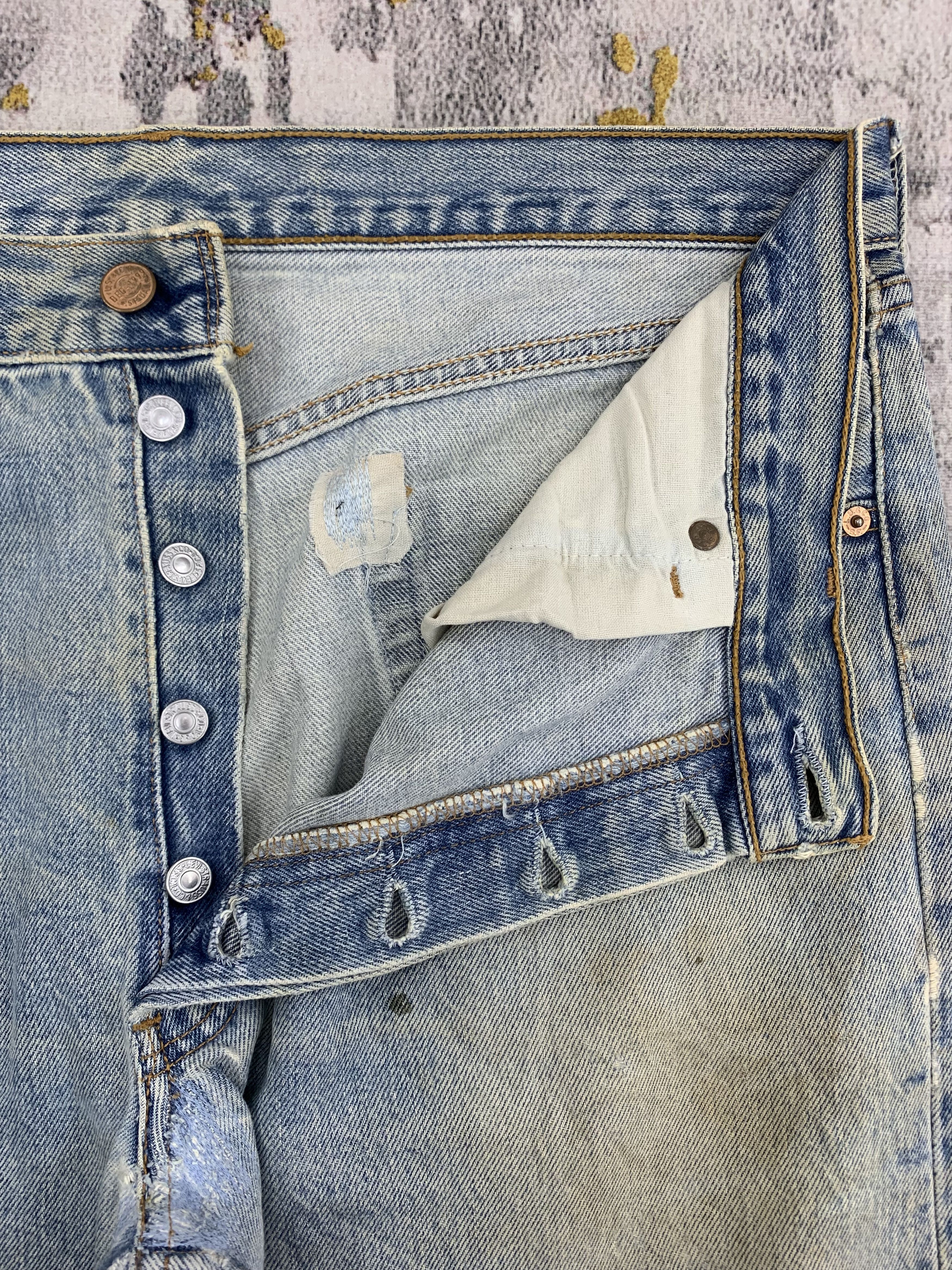 Levi's Vintage Levi's 501xx Denim 35x31 Distressed Size US 35 - 3 Thumbnail