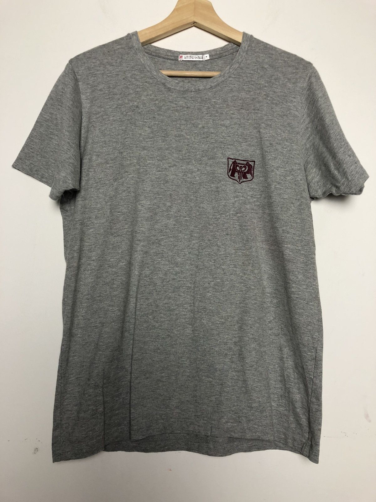 Anime × Uniqlo Ban Dai Kamer Raider Anima tee Size US M / EU 48-50 / 2 - 1 Thumbnail
