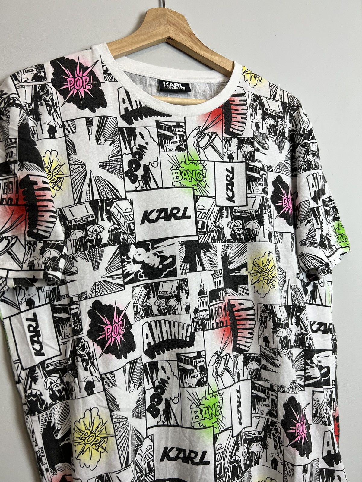 Karl Lagerfeld Rare Karl Lagerfeld Pop Art Comics All Over Print T Shirt L Size US L / EU 52-54 / 3 - 3 Thumbnail