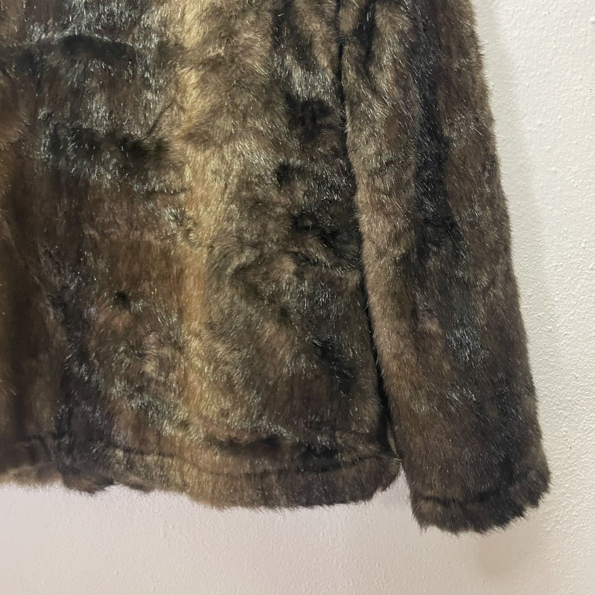 Japanese Brand Vintage Ellen Tracy Faux Fur Jacket Size US S / EU 44-46 / 1 - 9 Thumbnail