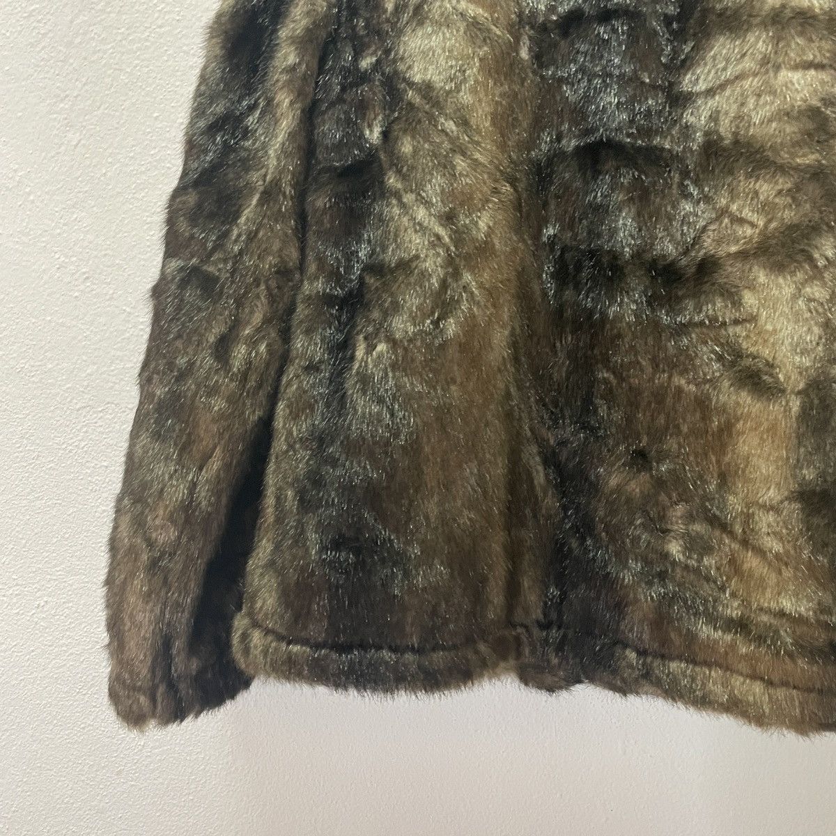 Japanese Brand Vintage Ellen Tracy Faux Fur Jacket Size US S / EU 44-46 / 1 - 10 Thumbnail