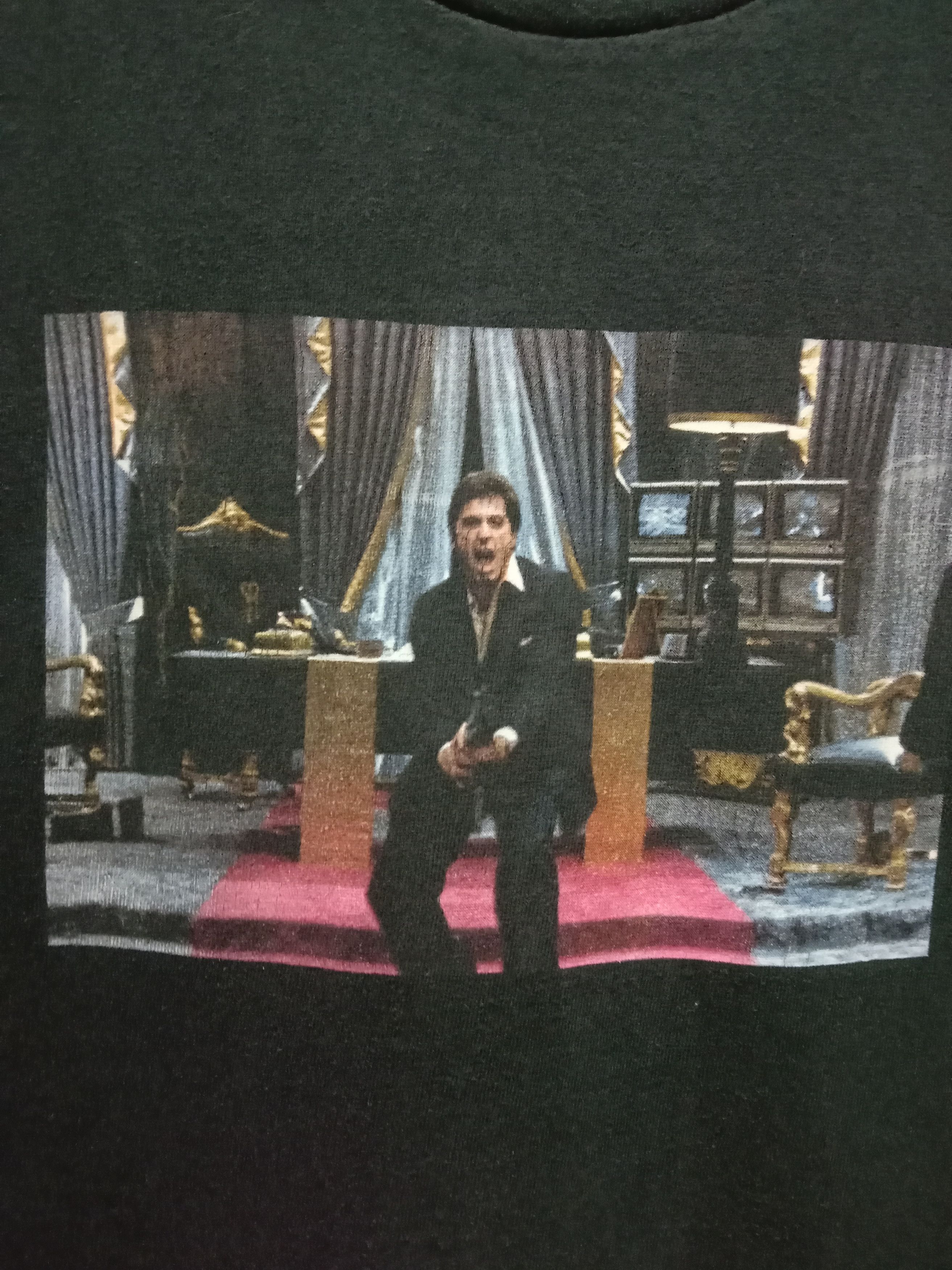 Supreme Supreme Scarface Friend Size US M / EU 48-50 / 2 - 12 Thumbnail