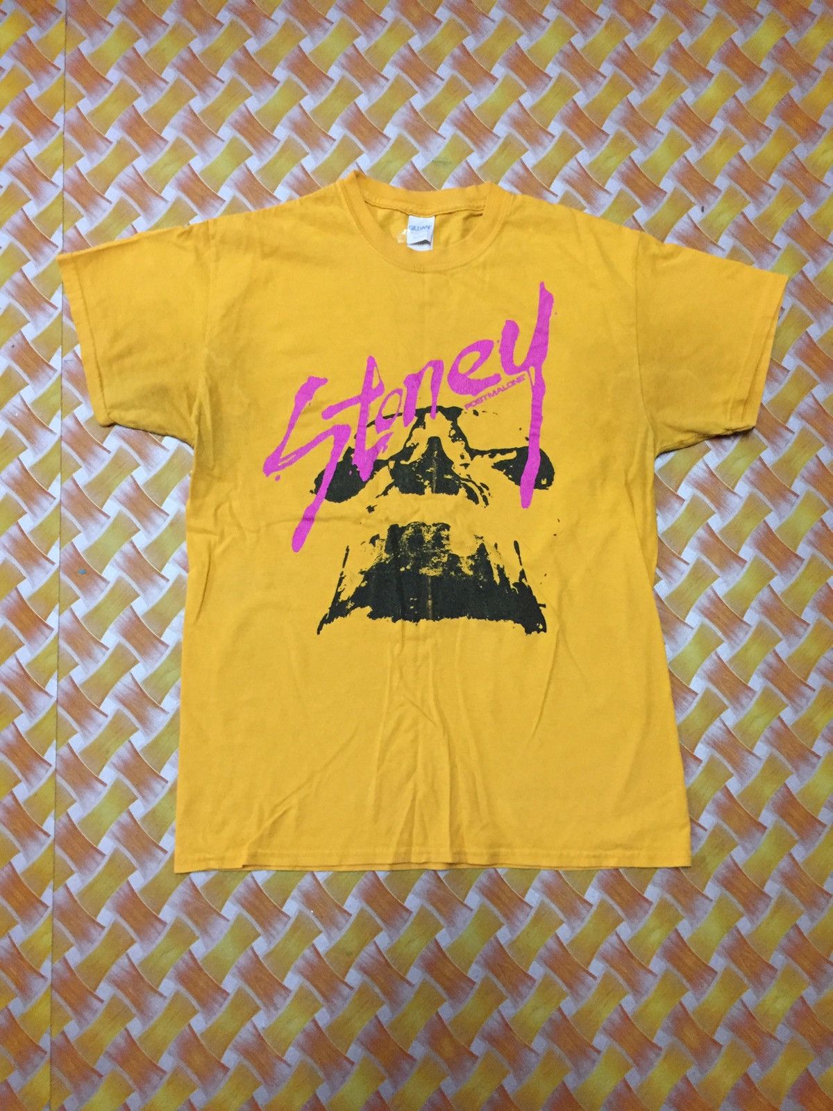 Band Tees × Gildan Post Malone Stoney T Shirt Size US M / EU 48-50 / 2 - 1 Thumbnail