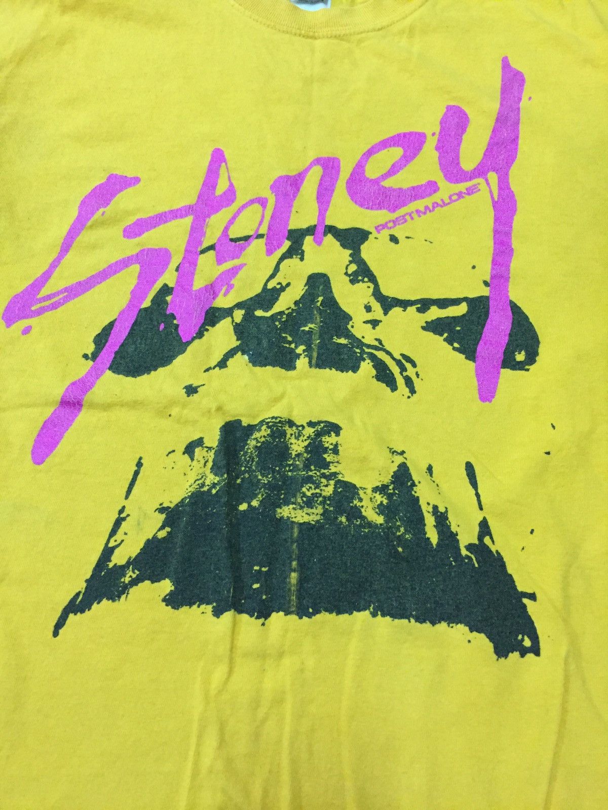 Band Tees × Gildan Post Malone Stoney T Shirt Size US M / EU 48-50 / 2 - 2 Thumbnail