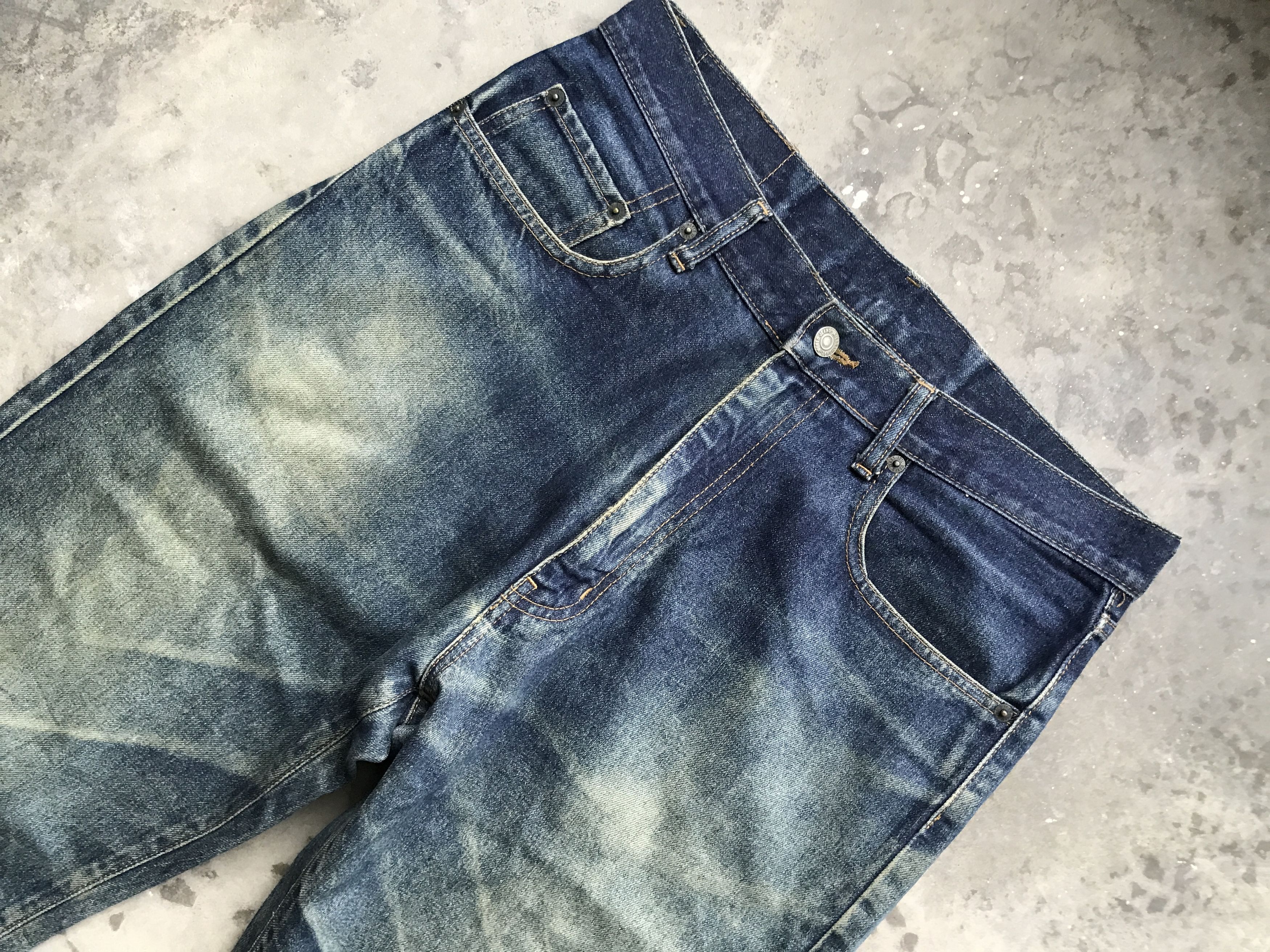 Japanese Brand D56 UCW Japan Kurt Cobain Distressed Nirvana Style Jeans Size US 32 / EU 48 - 2 Thumbnail