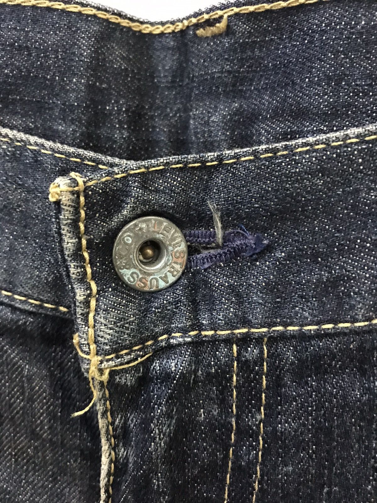 Levi's Levis 502 Stunning Faded Denim Size US 35 - 10 Thumbnail