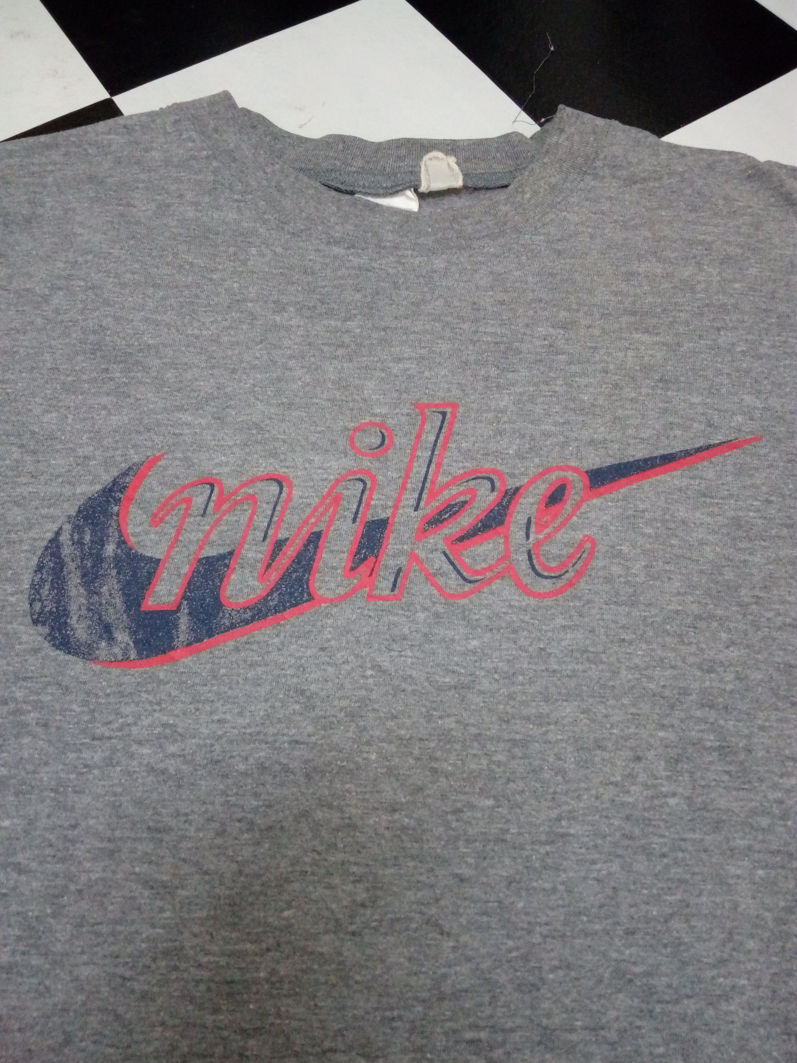 Nike × Vintage VINTAGE NIKE T-SHIRT Size US M / EU 48-50 / 2 - 5 Thumbnail