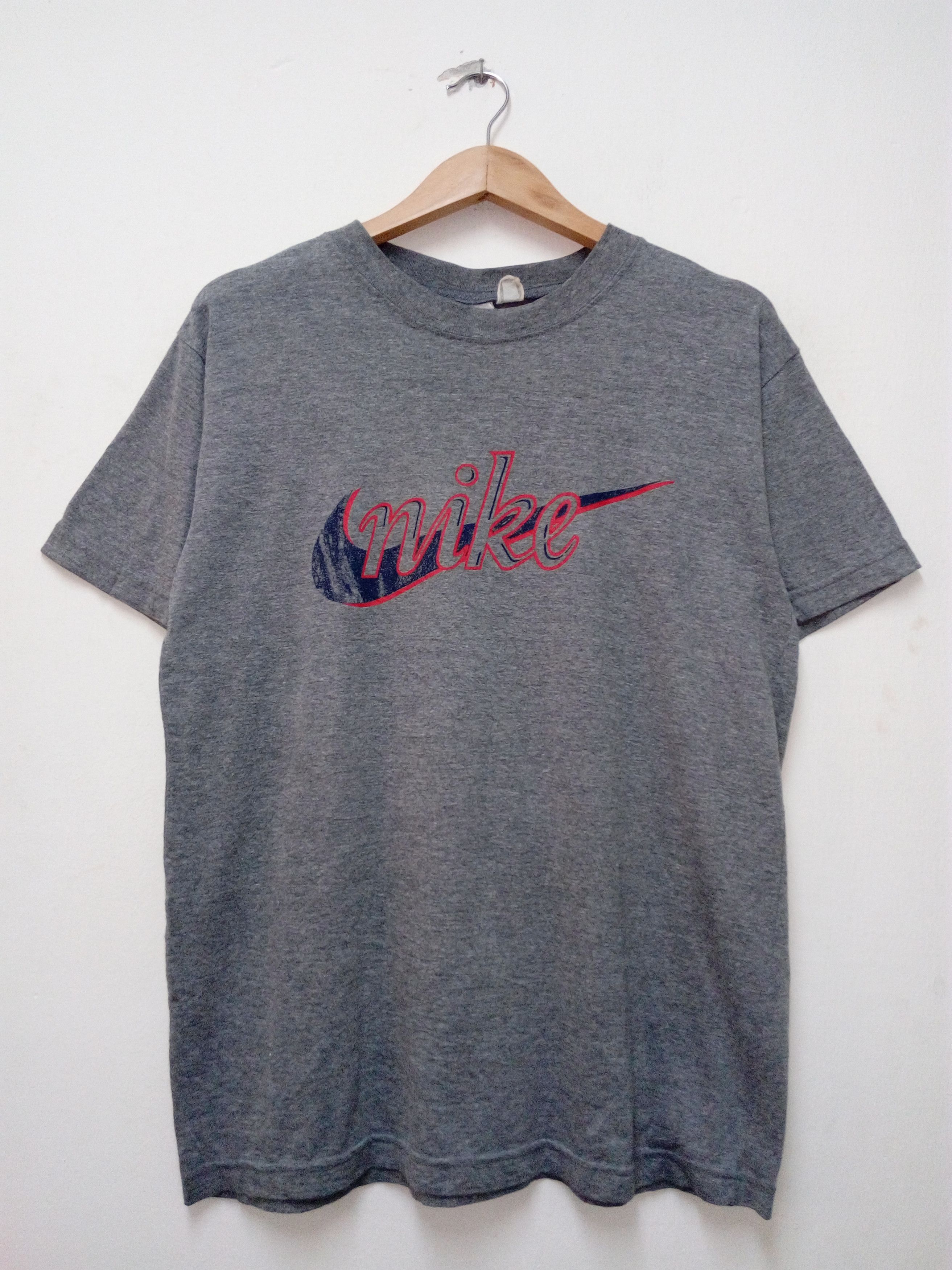 Nike × Vintage VINTAGE NIKE T-SHIRT Size US M / EU 48-50 / 2 - 1 Thumbnail